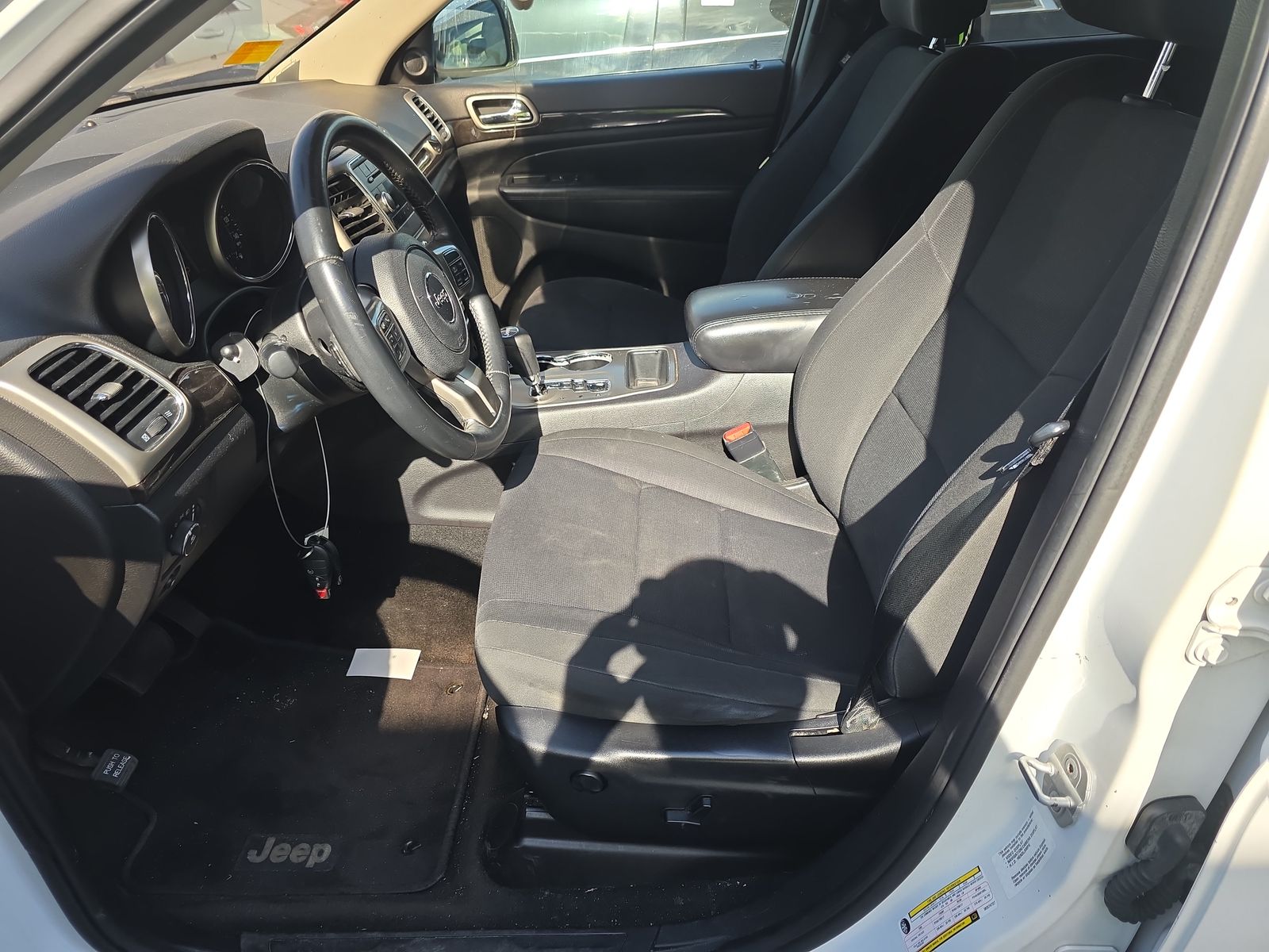 2013 Jeep Grand Cherokee Laredo RWD