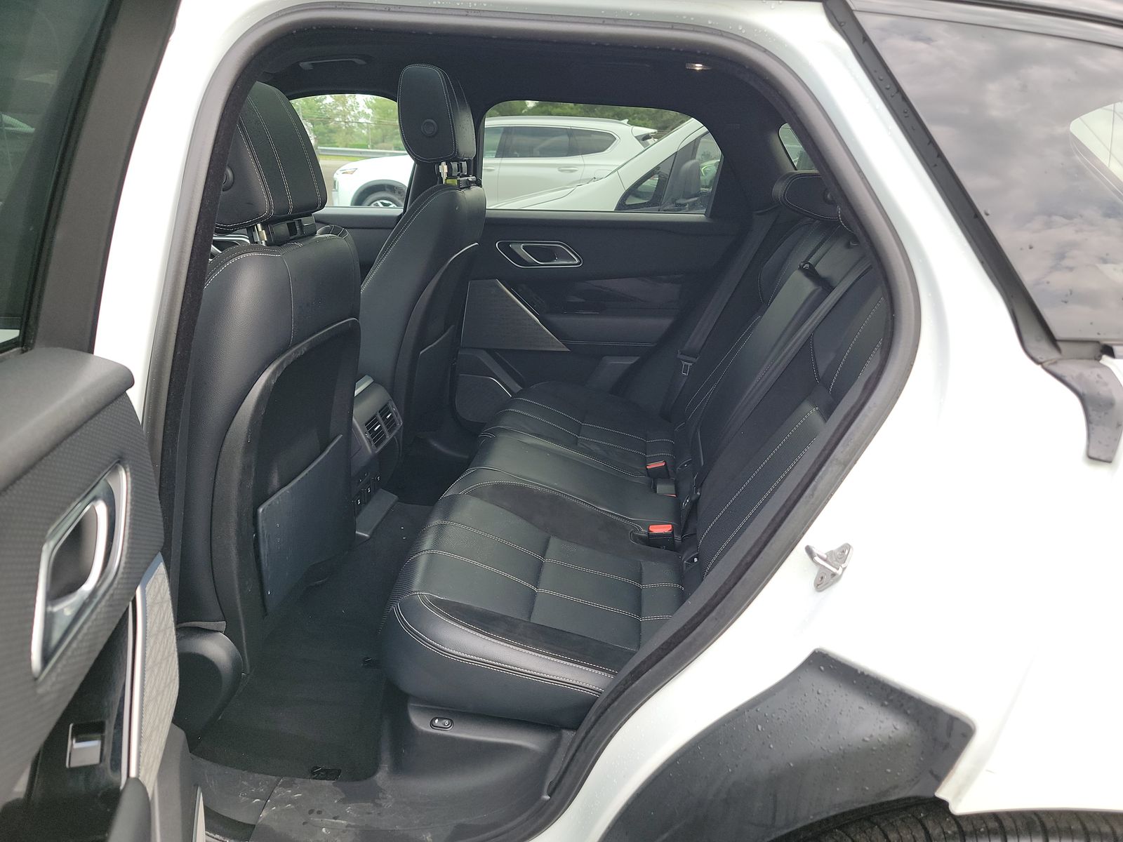 2018 Land Rover Range Rover Velar R-Dynamic SE AWD