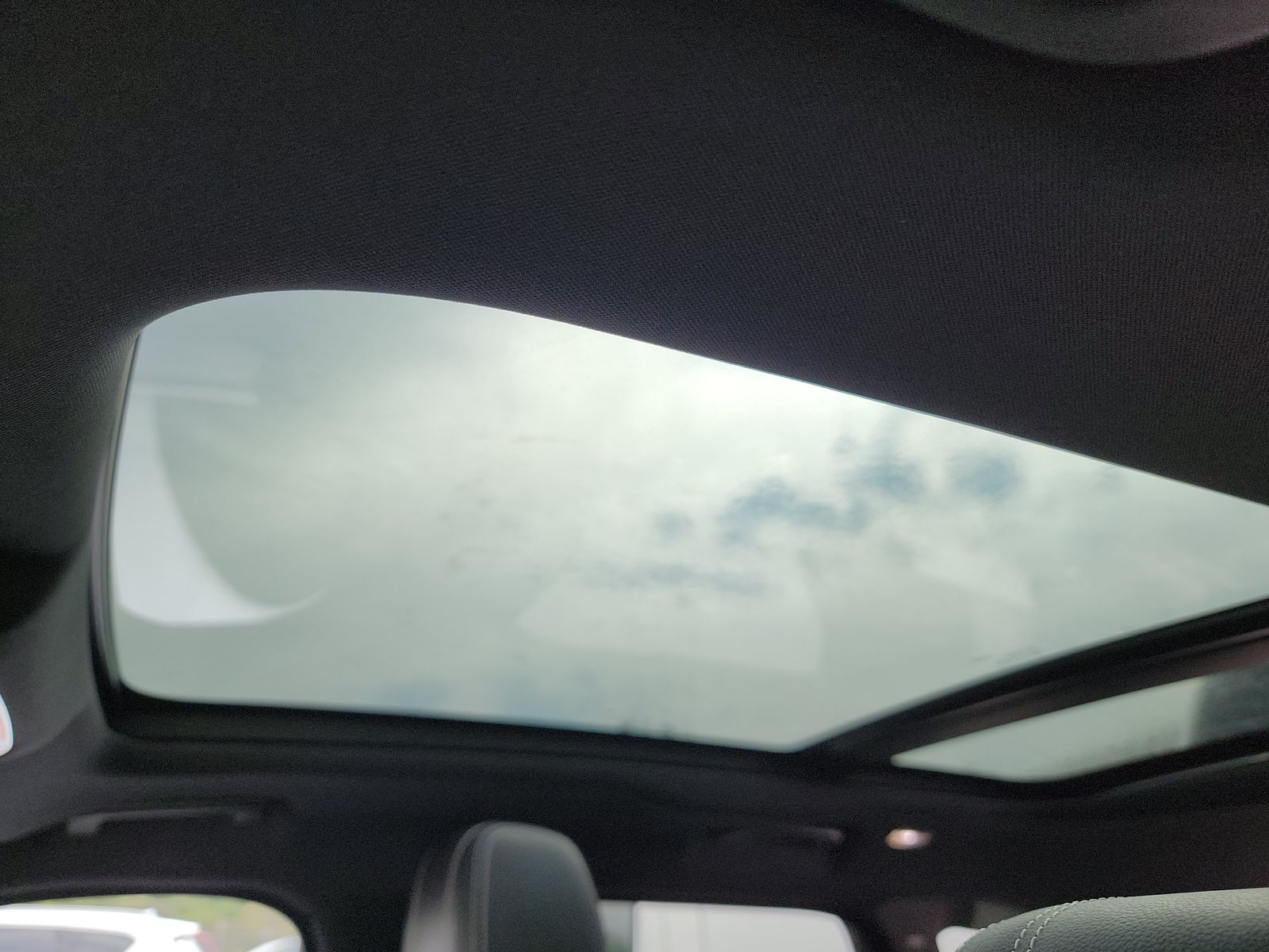 2018 Land Rover Range Rover Velar R-Dynamic SE AWD