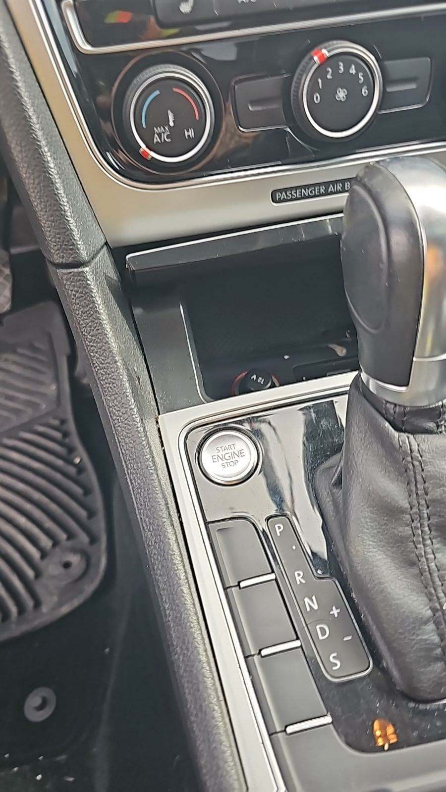 2019 Volkswagen Passat 2.0T Wolfsburg Edition FWD