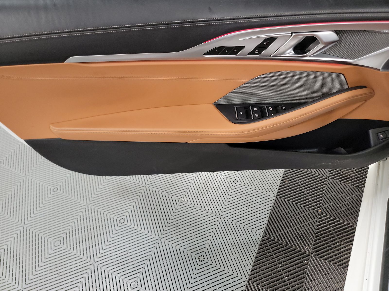 2022 BMW 8 Series M850i xDrive AWD