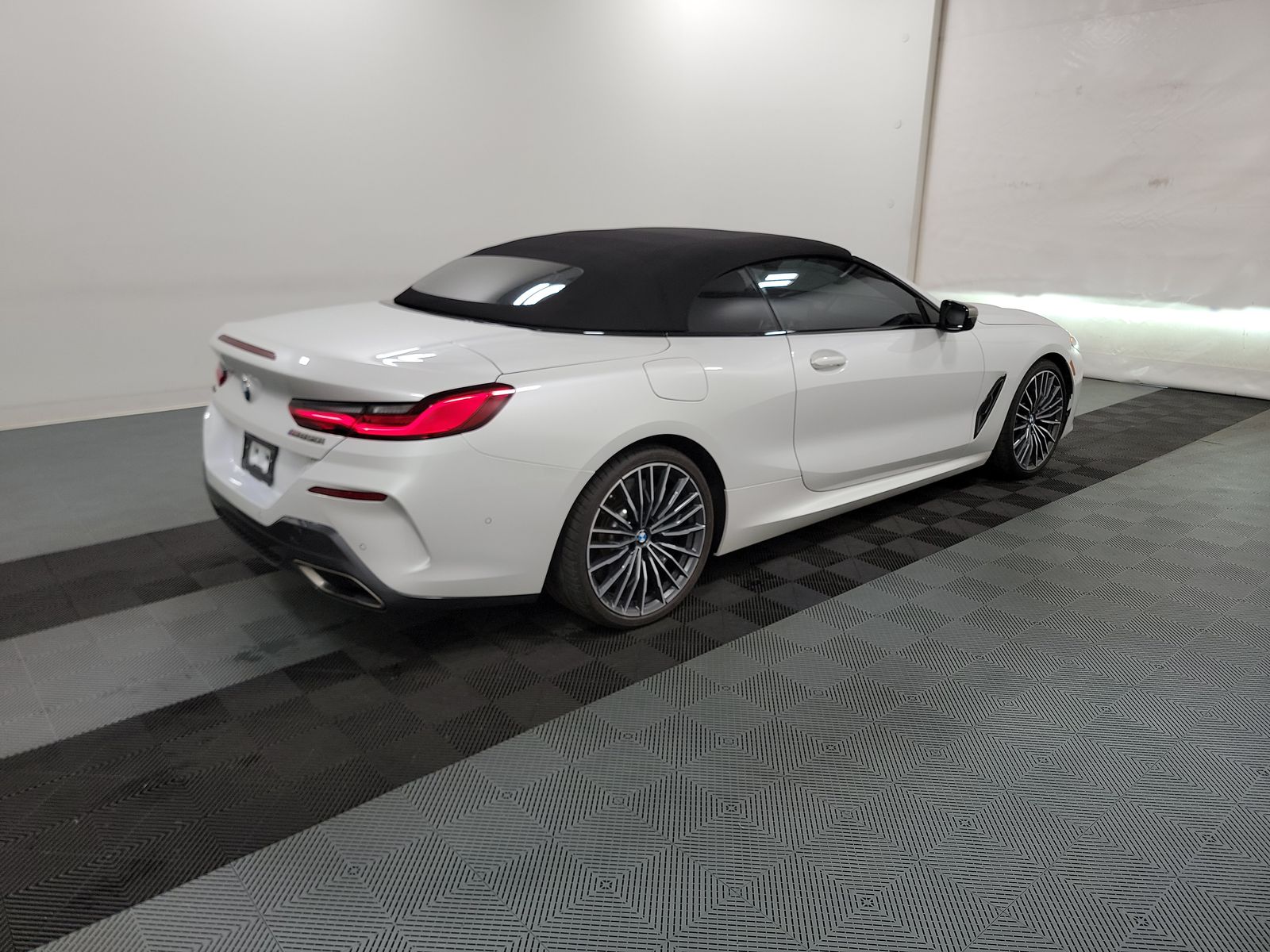 2022 BMW 8 Series M850i xDrive AWD