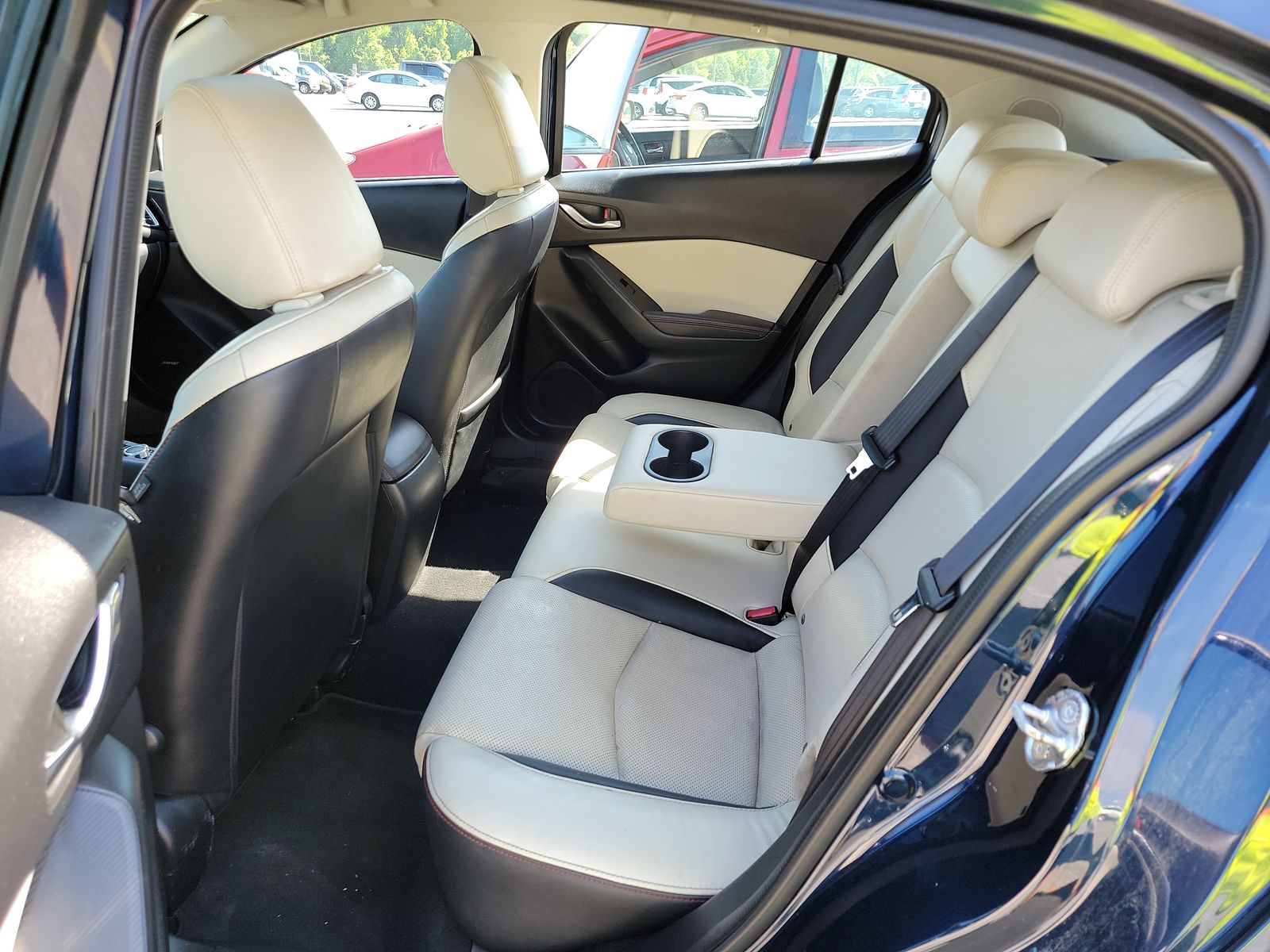 2015 MAZDA MAZDA3 s Grand Touring FWD