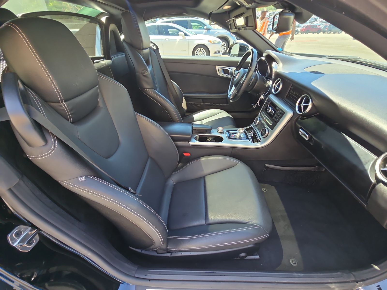 2016 Mercedes-Benz SLK-Class SLK 300 RWD