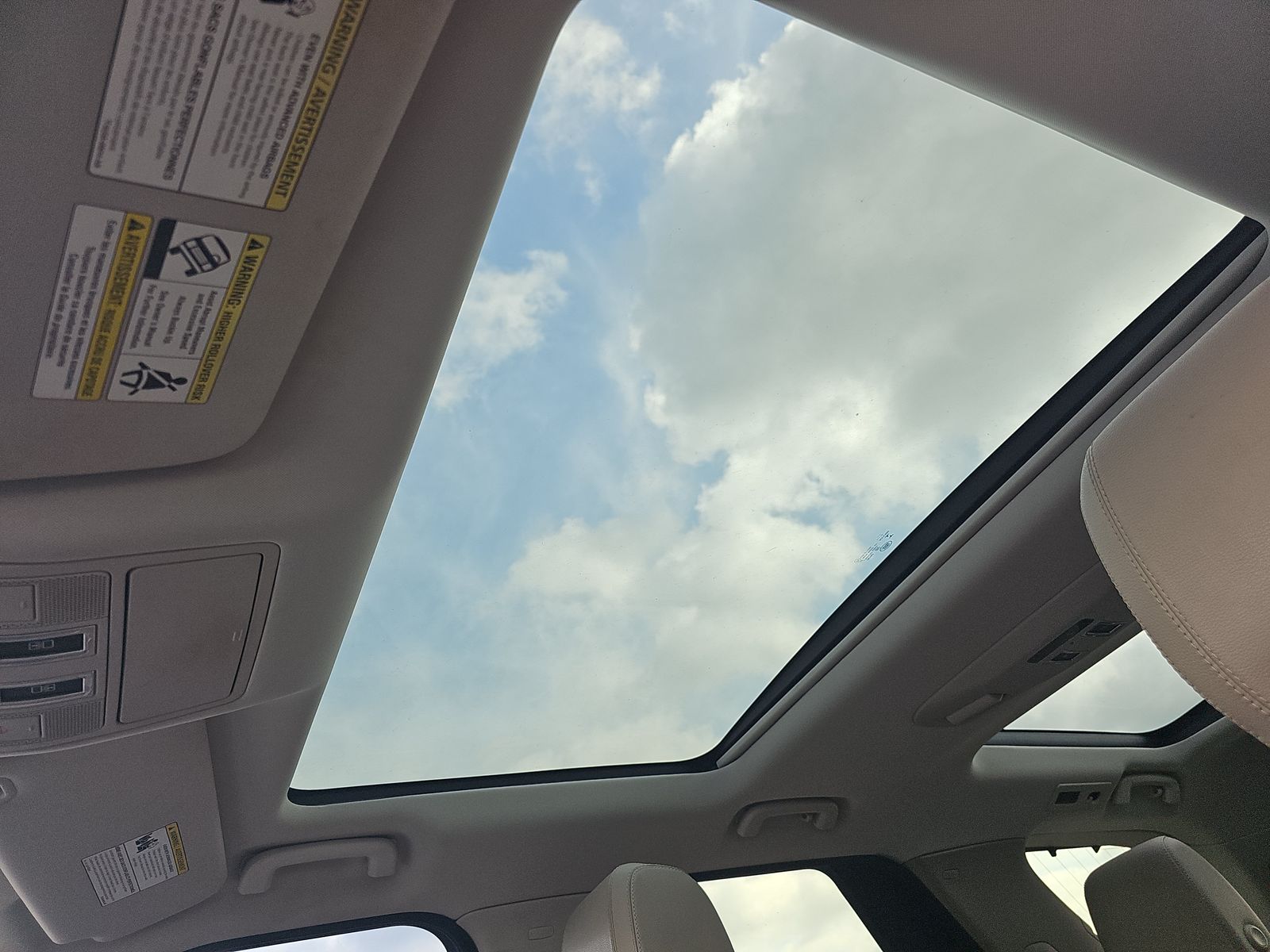 2020 Land Rover Discovery Landmark Edition AWD