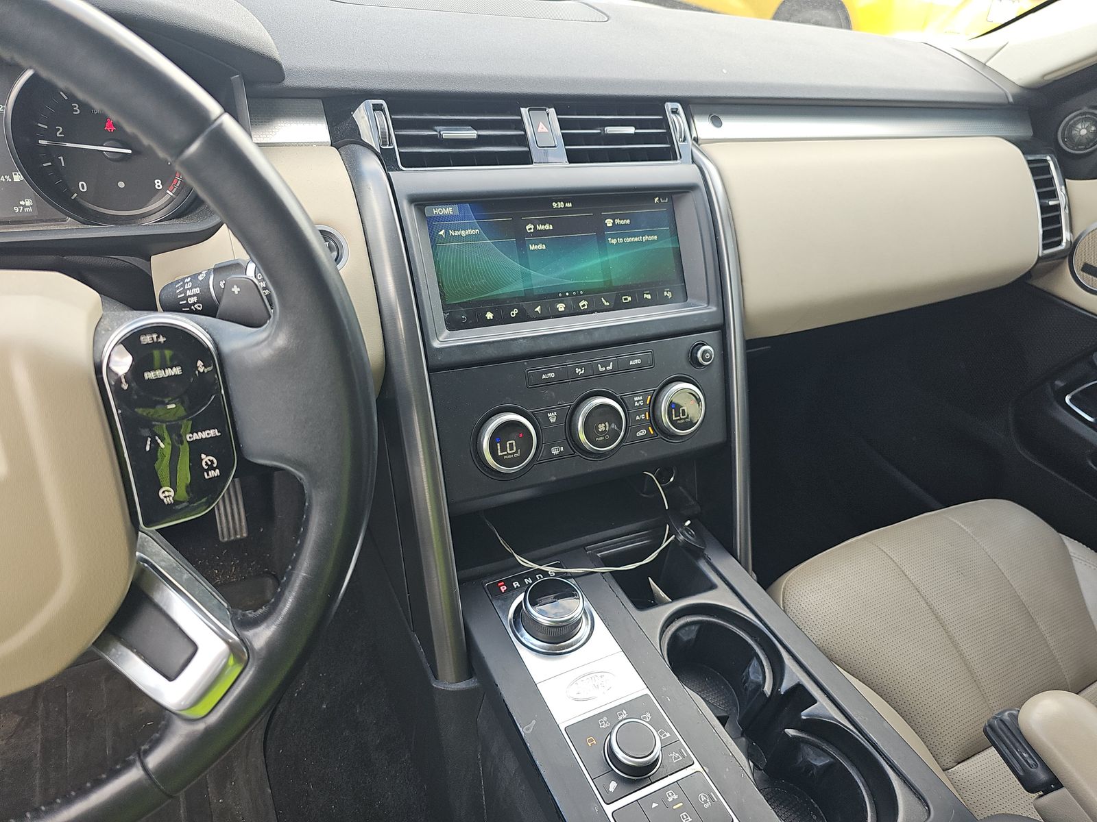 2020 Land Rover Discovery Landmark Edition AWD