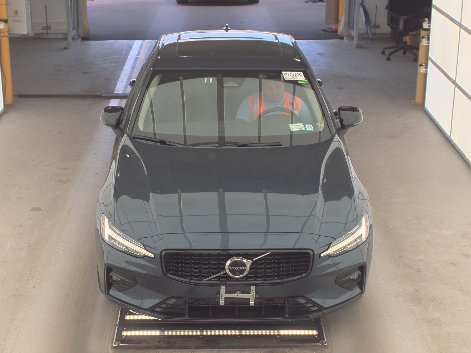 2024 Volvo S60 B5 Plus FWD