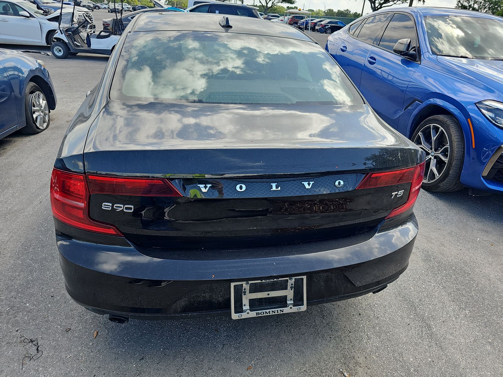 2018 Volvo S90 T5 Momentum FWD