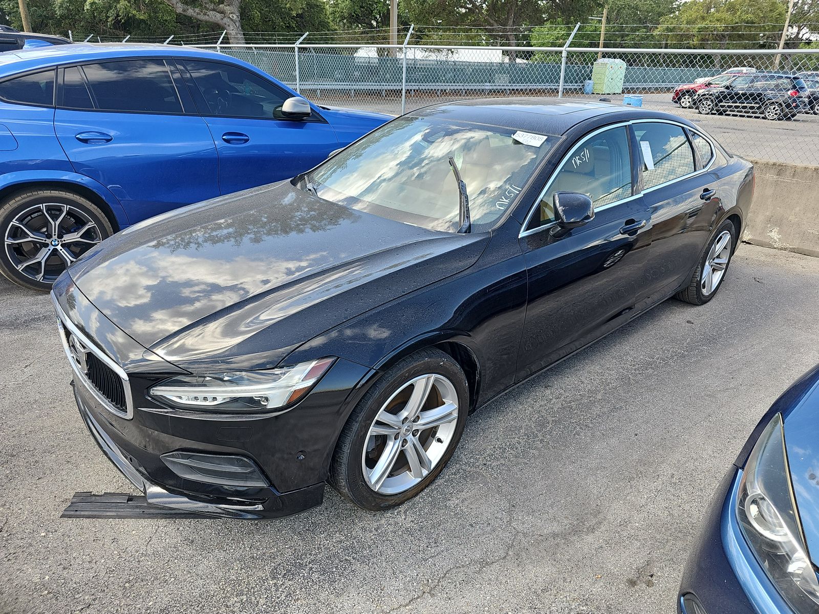 2018 Volvo S90 T5 Momentum FWD
