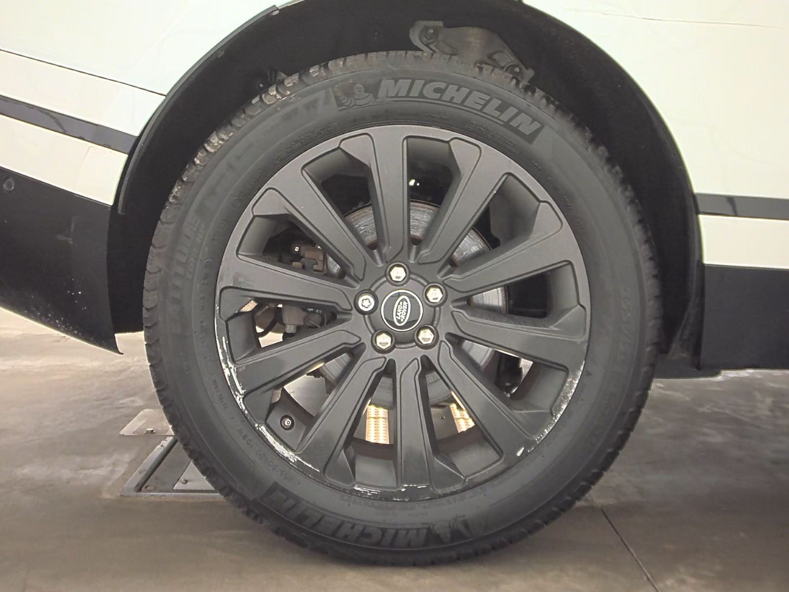 2018 Land Rover Range Rover Velar R-Dynamic SE AWD