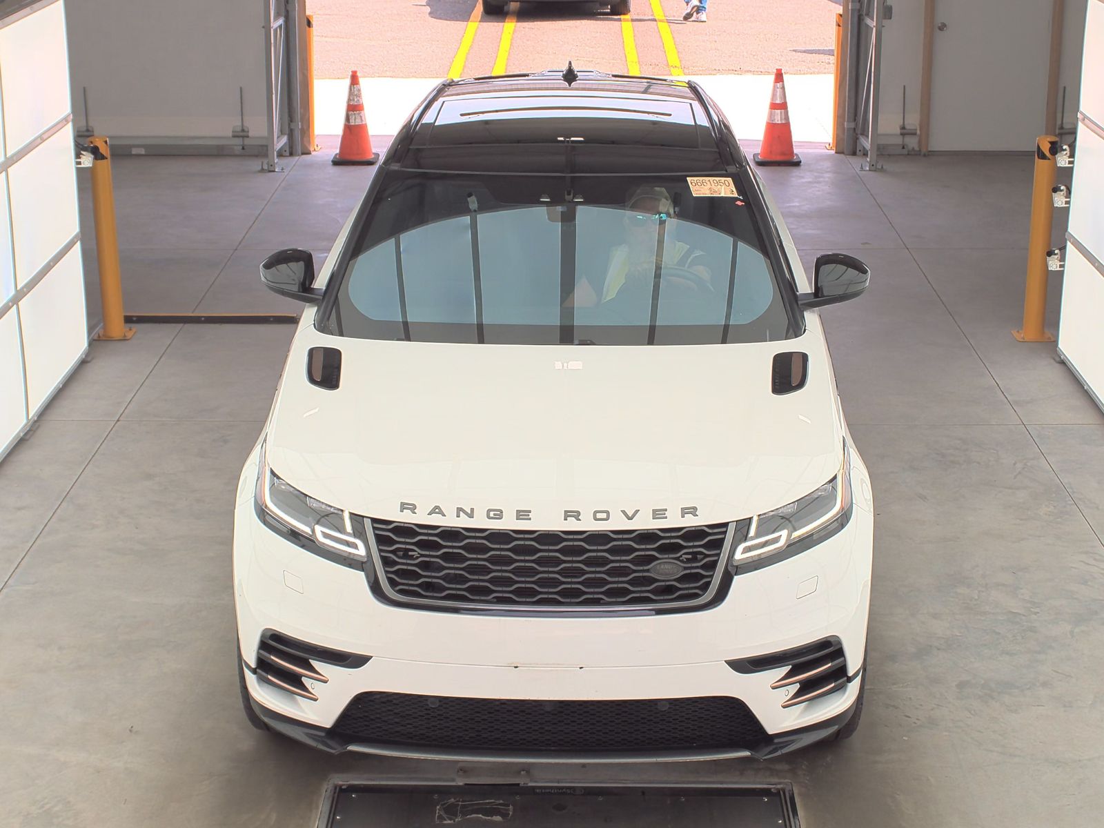 2018 Land Rover Range Rover Velar R-Dynamic SE AWD