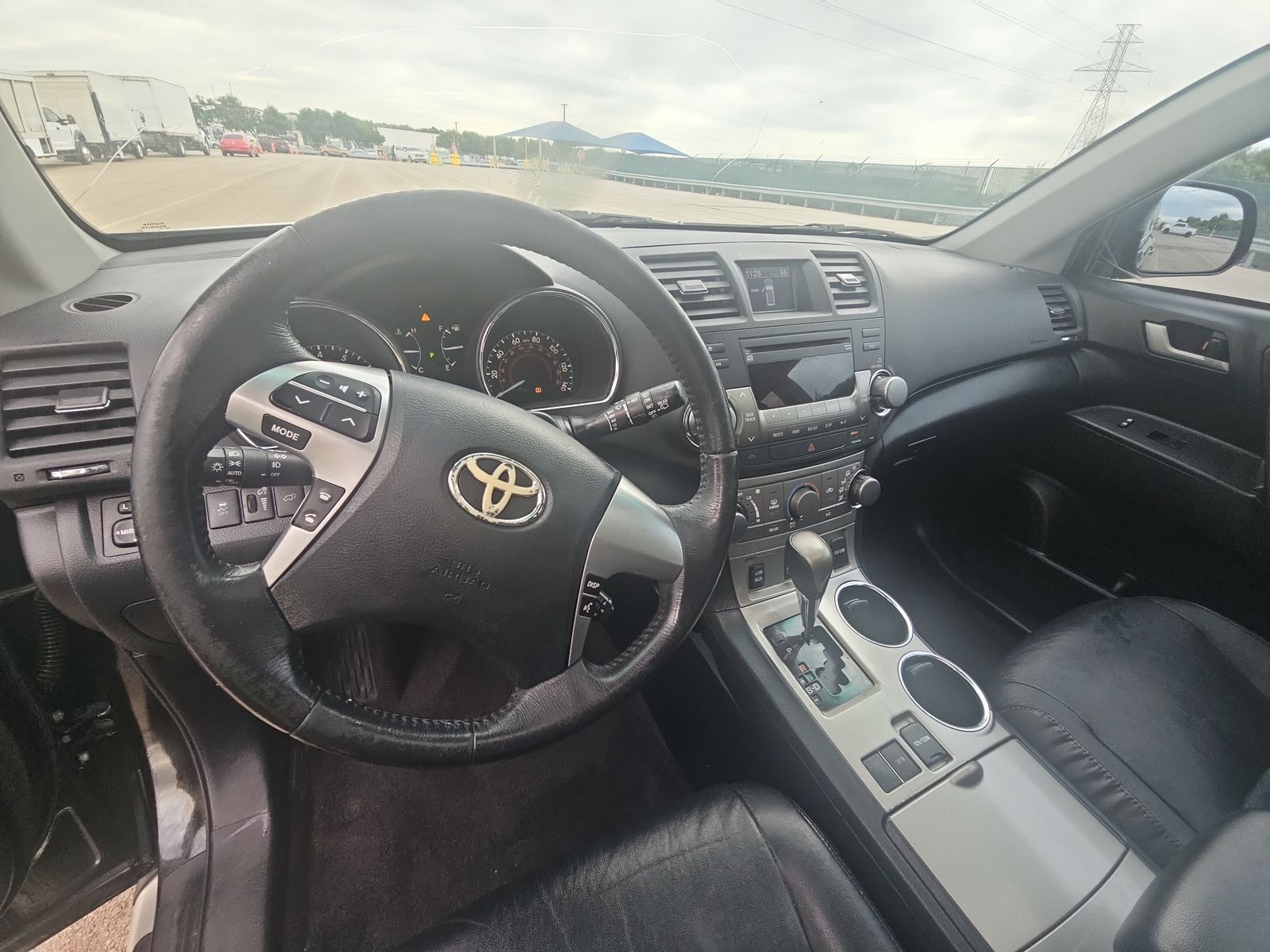 2012 Toyota Highlander SE FWD