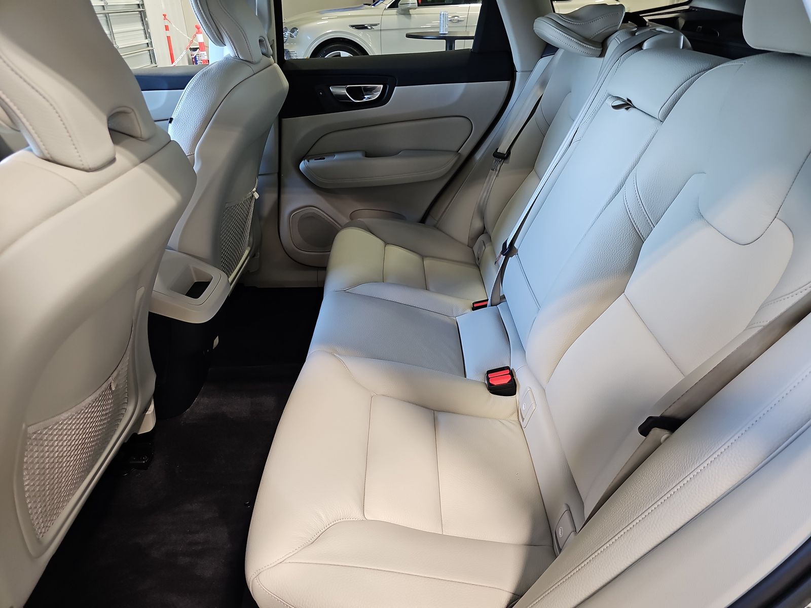 2023 Volvo XC60 B5 Plus FWD