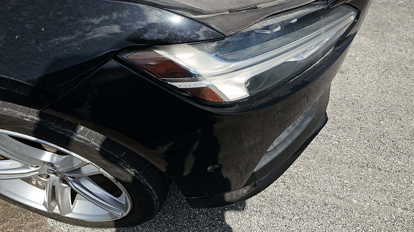 2018 Volvo S90 T5 Momentum FWD