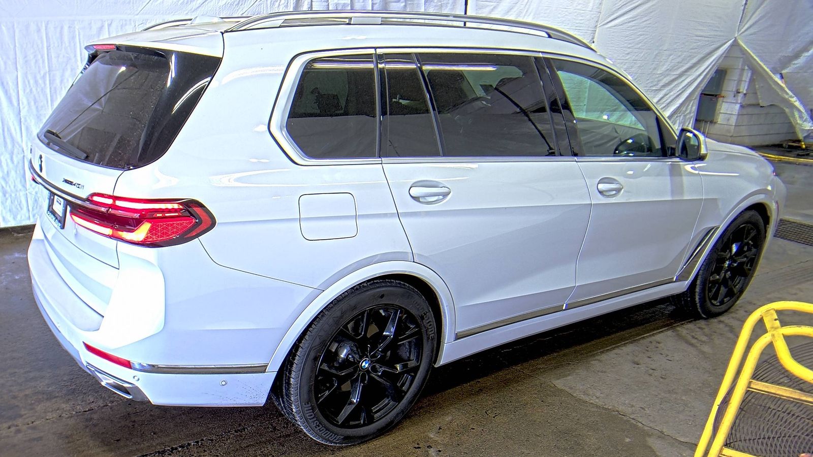 2023 BMW X7 xDrive40i AWD