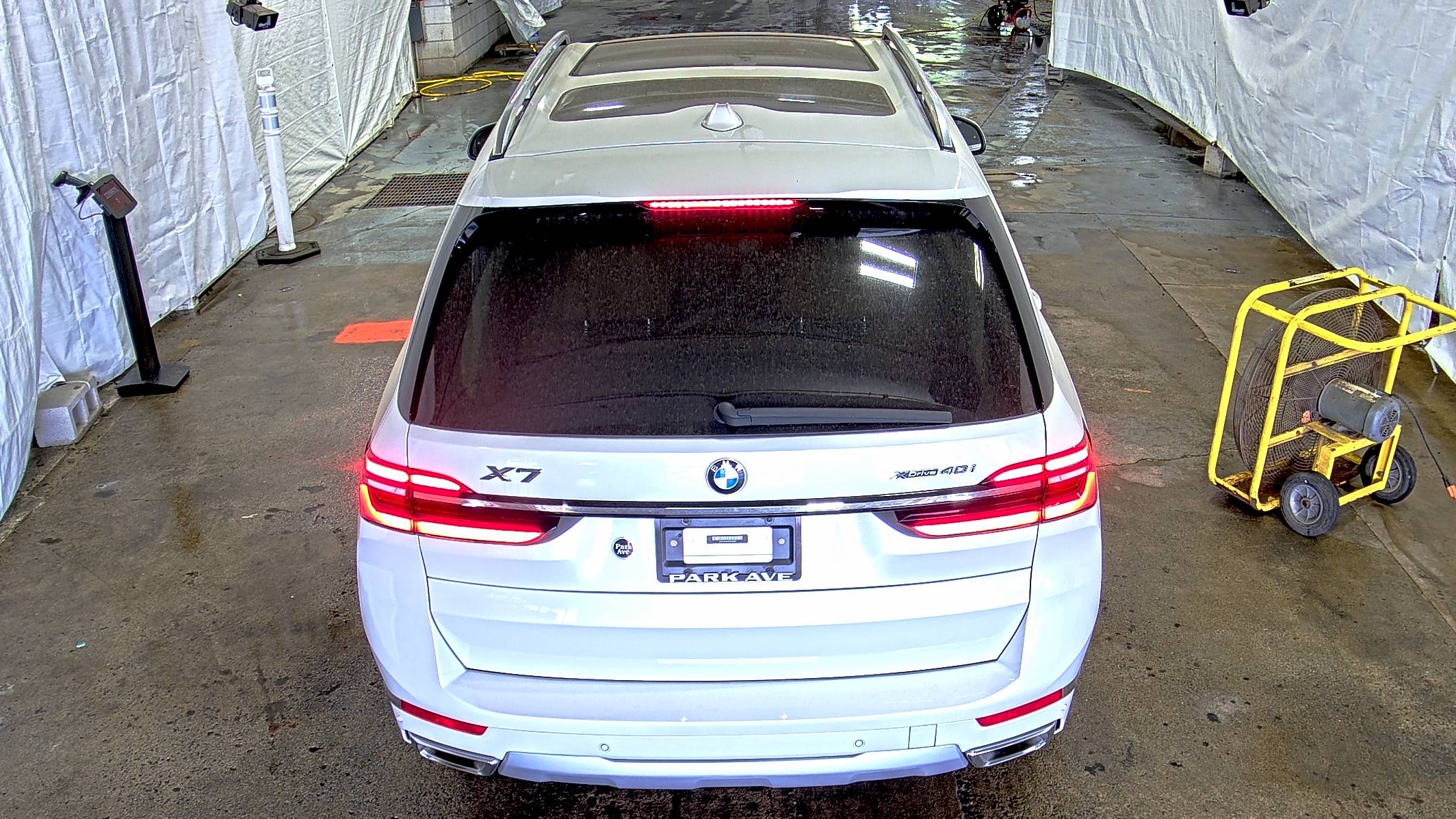 2023 BMW X7 xDrive40i AWD