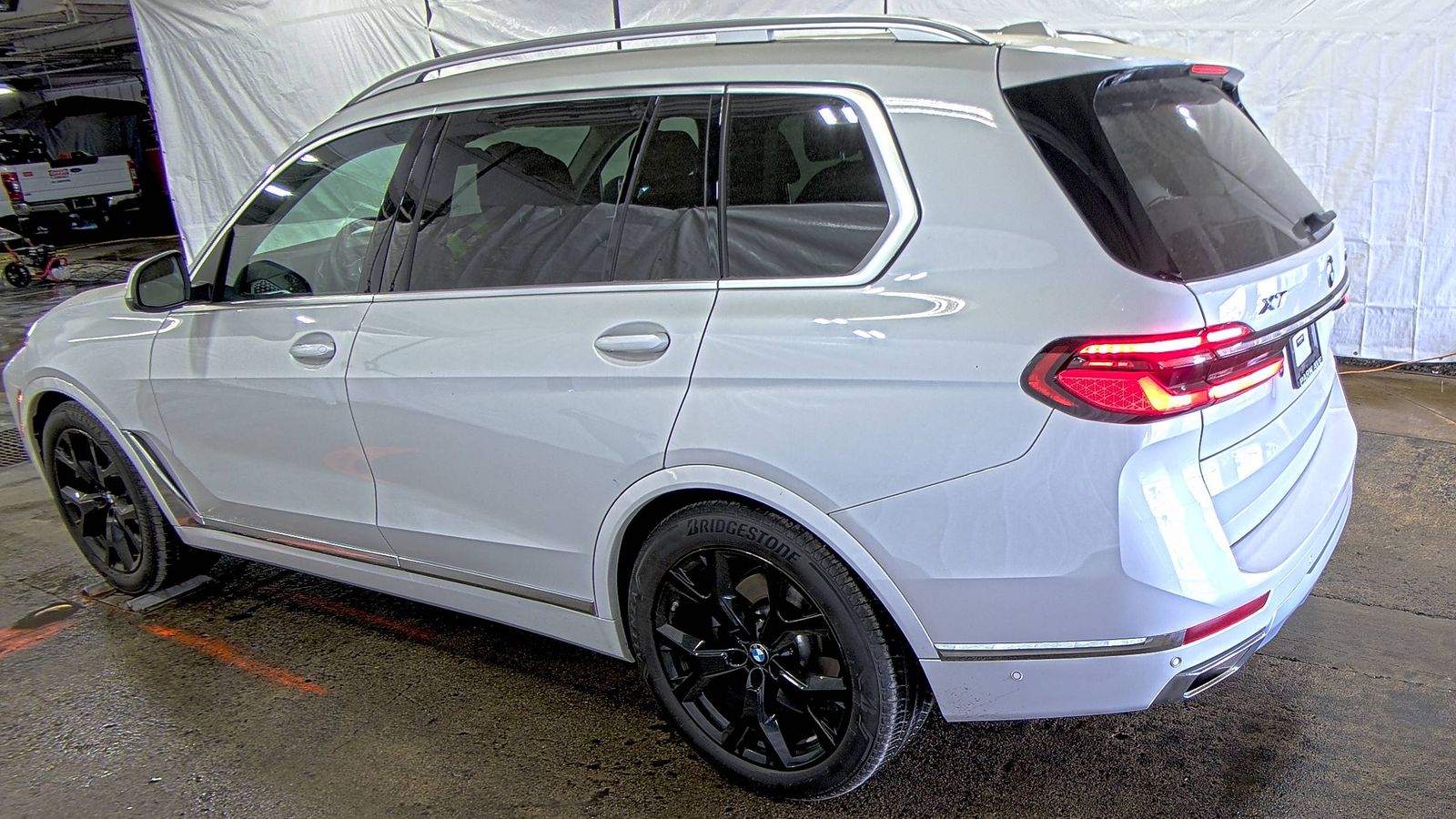 2023 BMW X7 xDrive40i AWD