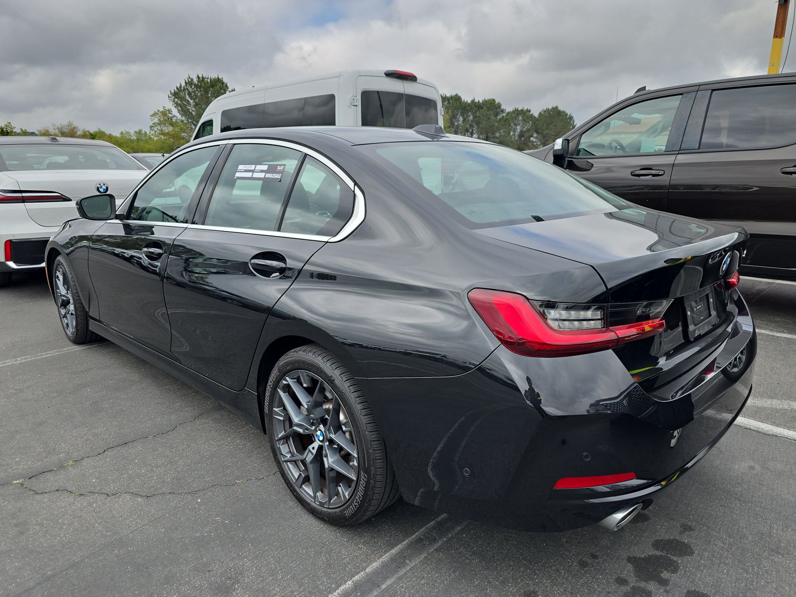 2025 BMW 3 Series 330i RWD
