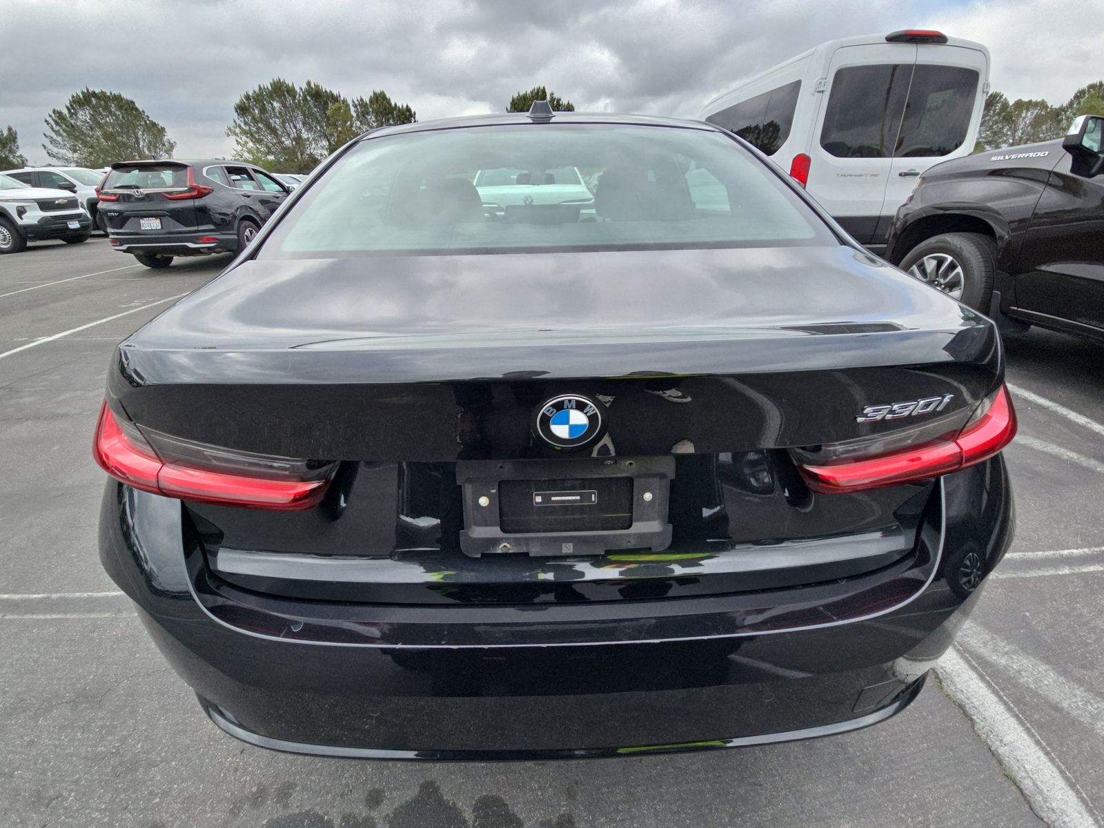 2025 BMW 3 Series 330i RWD