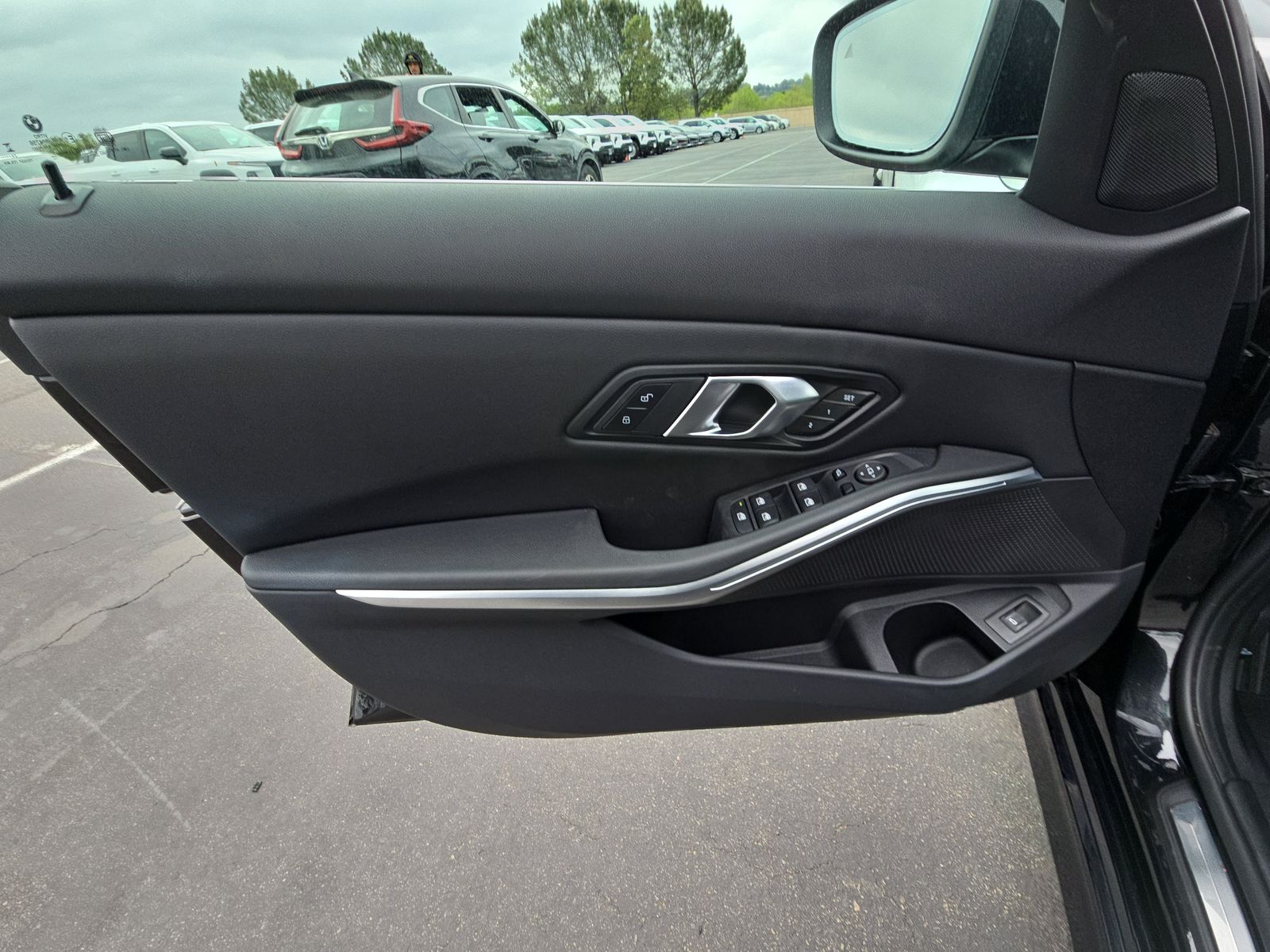2025 BMW 3 Series 330i RWD