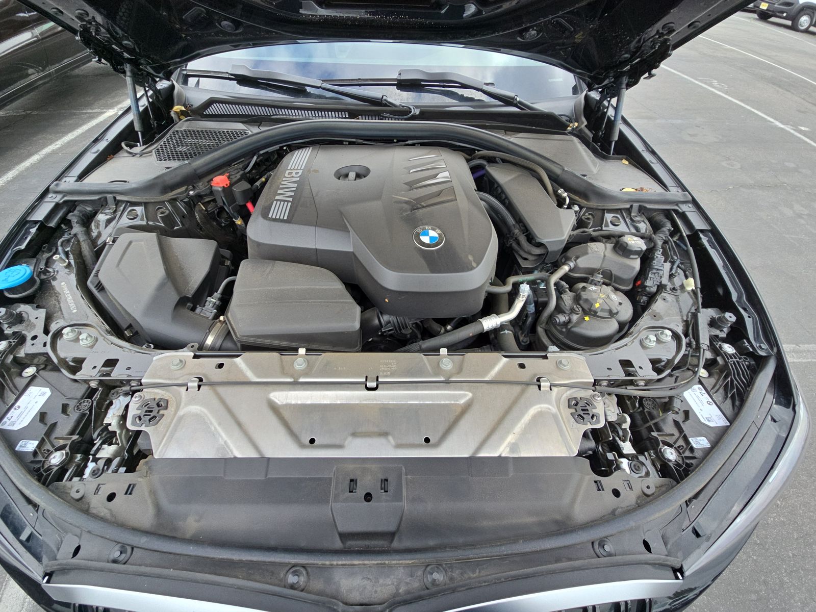 2025 BMW 3 Series 330i RWD