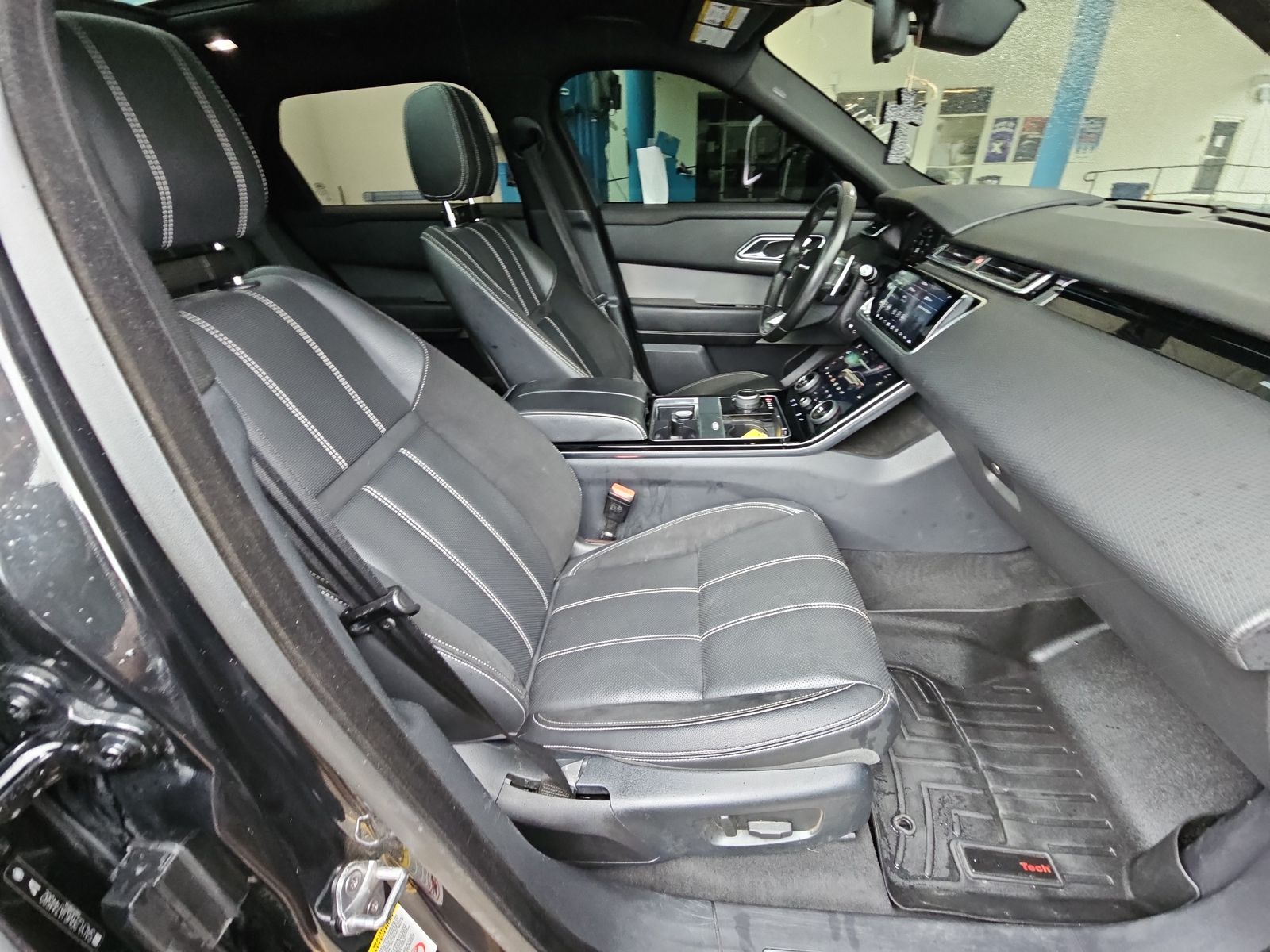 2018 Land Rover Range Rover Velar R-Dynamic SE AWD