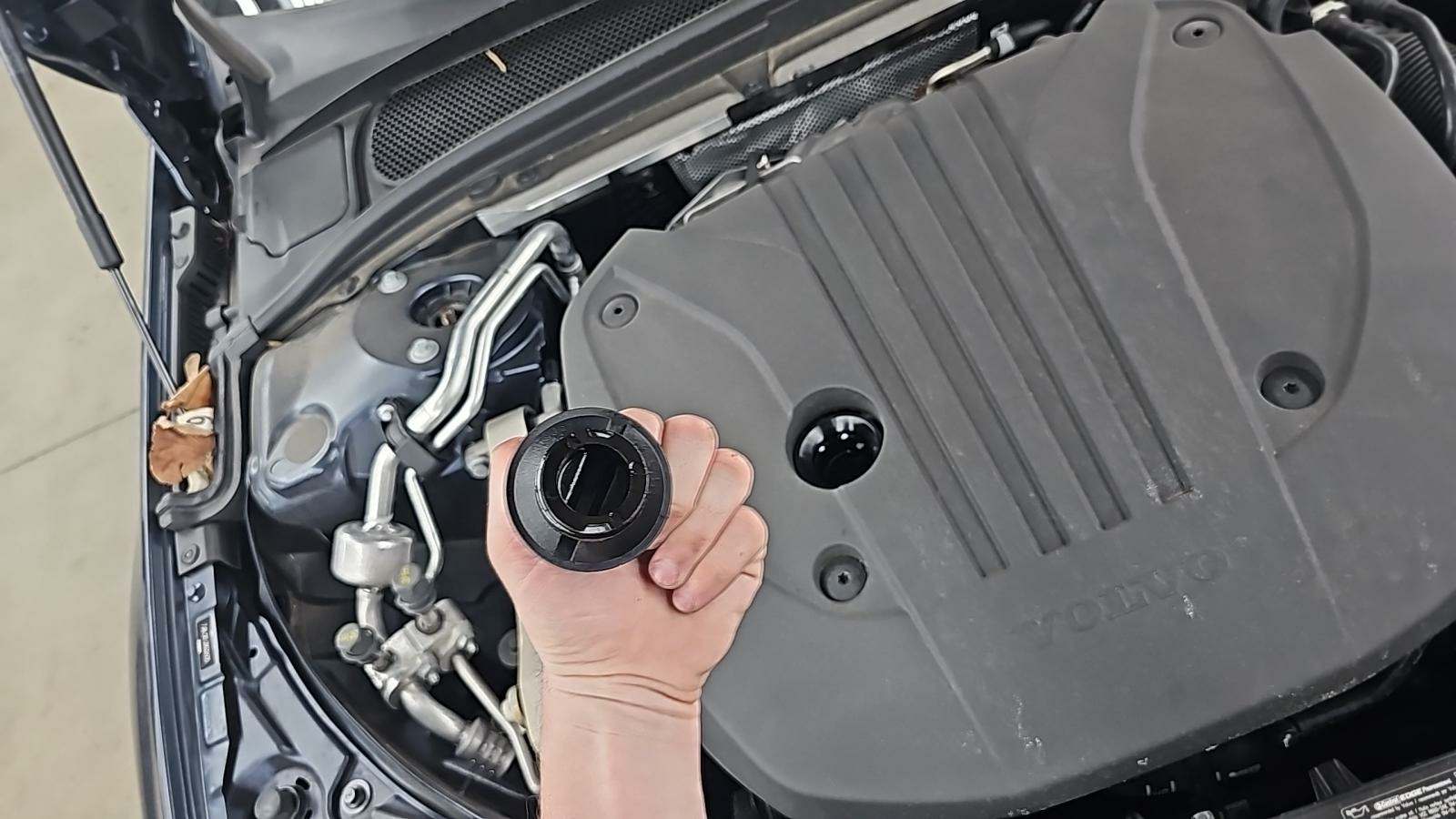 2024 Volvo S60 B5 Plus FWD
