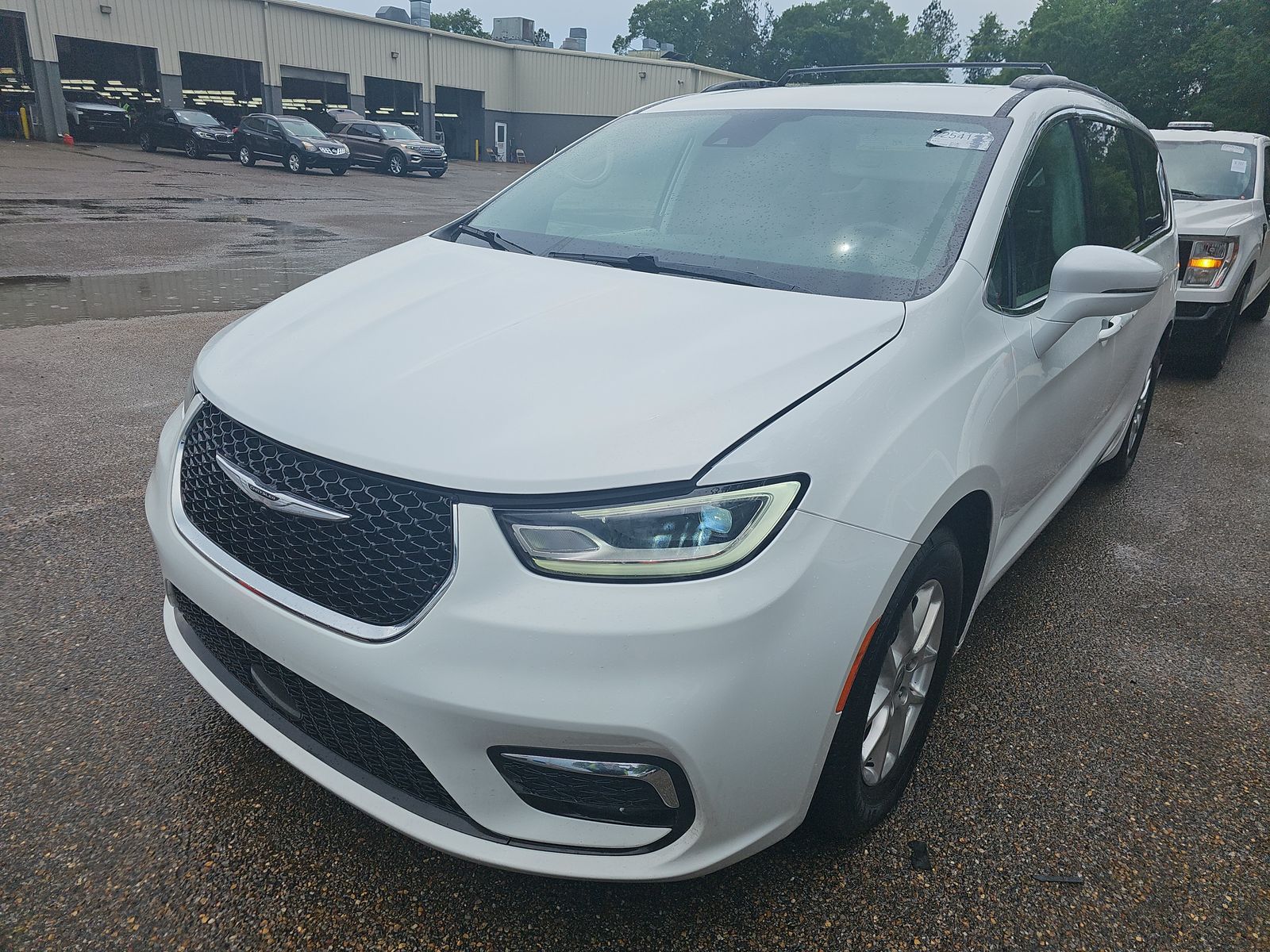 2022 Chrysler Pacifica Touring L FWD