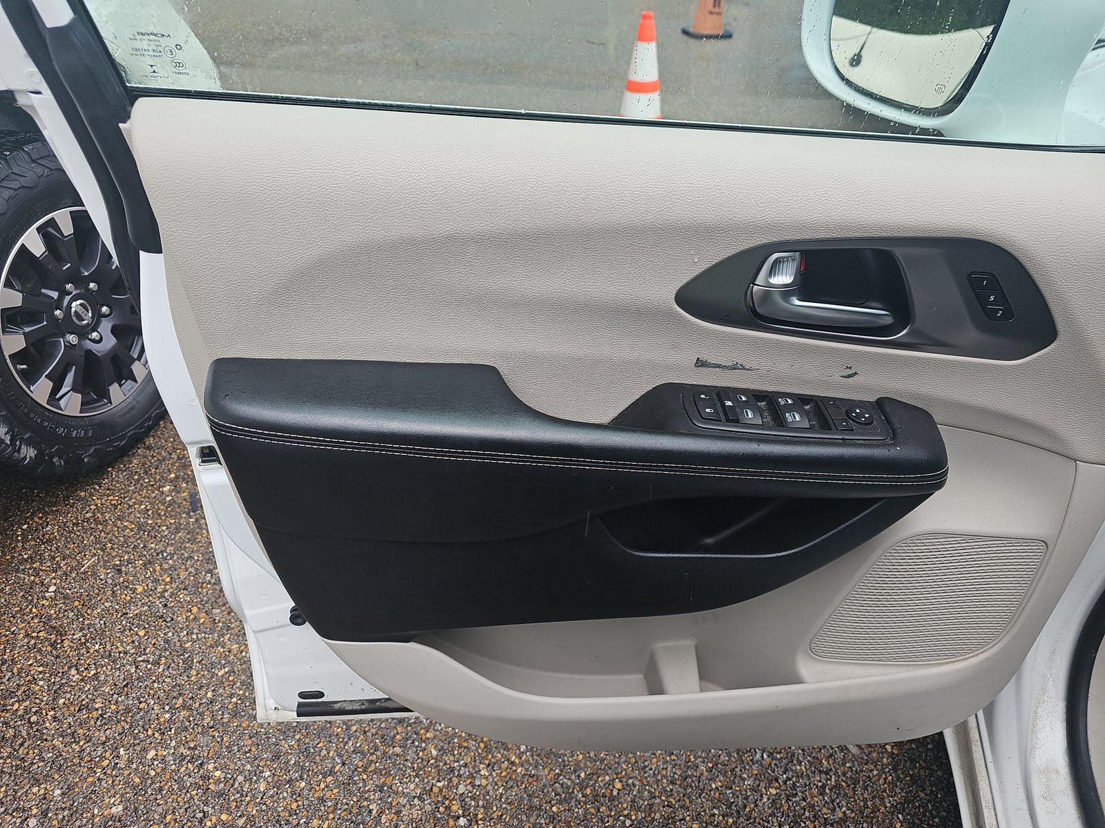 2022 Chrysler Pacifica Touring L FWD