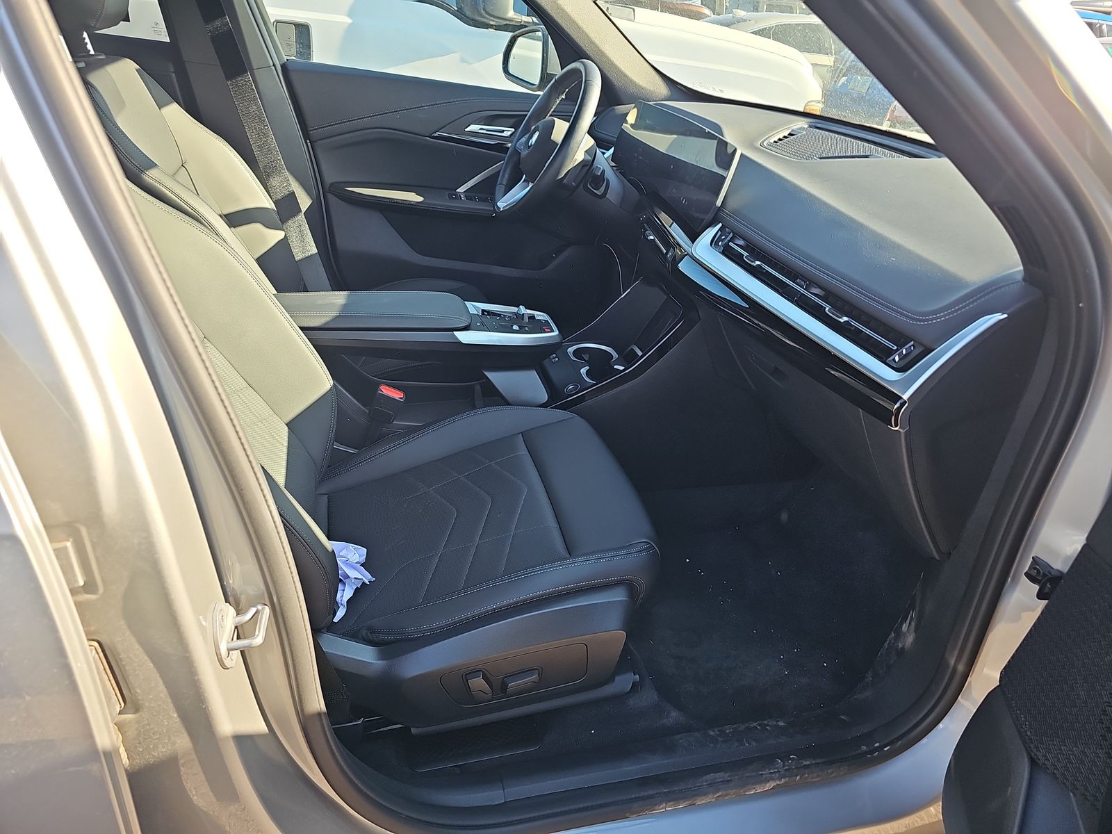 2025 BMW X1 xDrive28i AWD