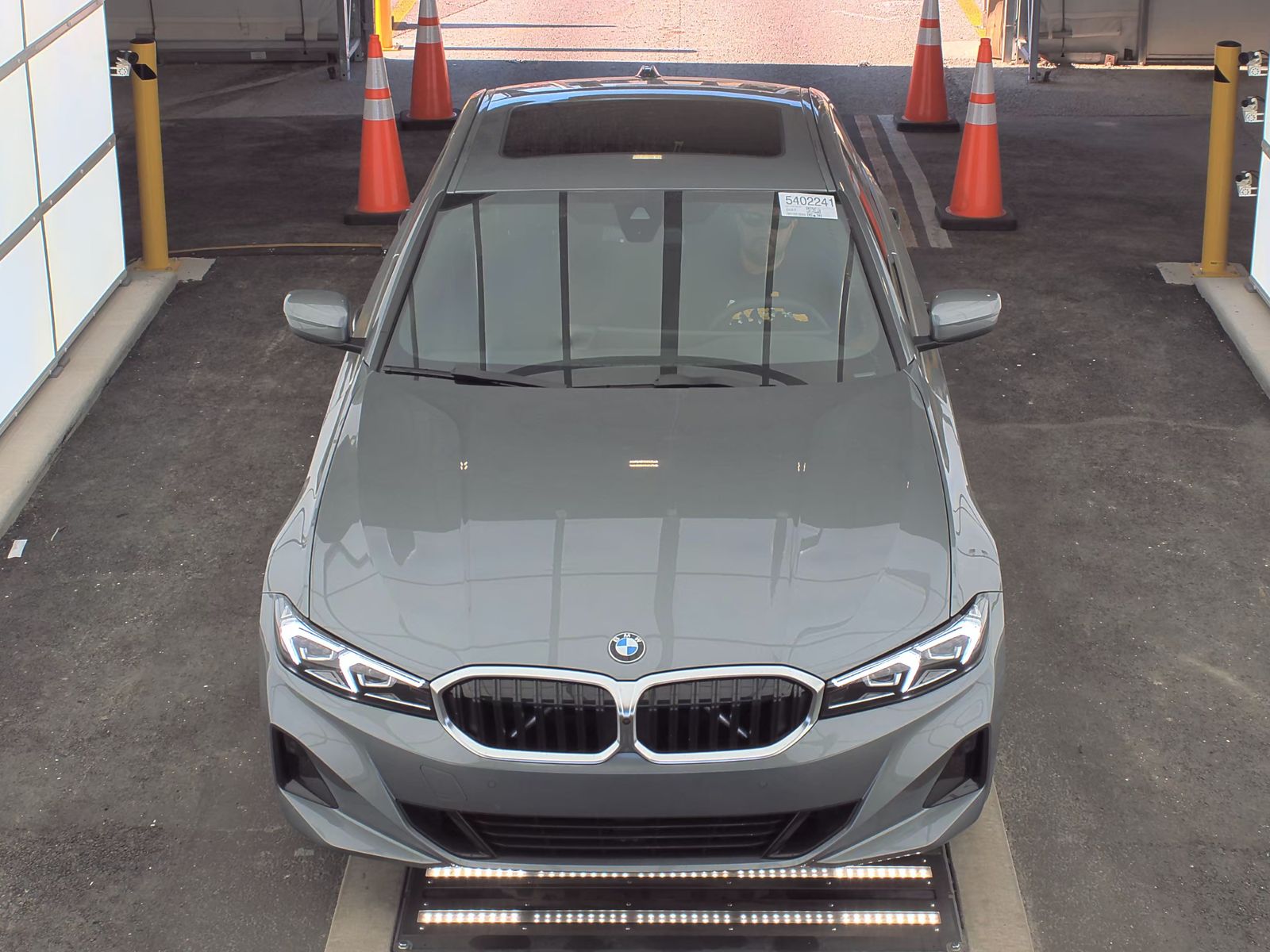 2025 BMW 3 Series 330i xDrive AWD