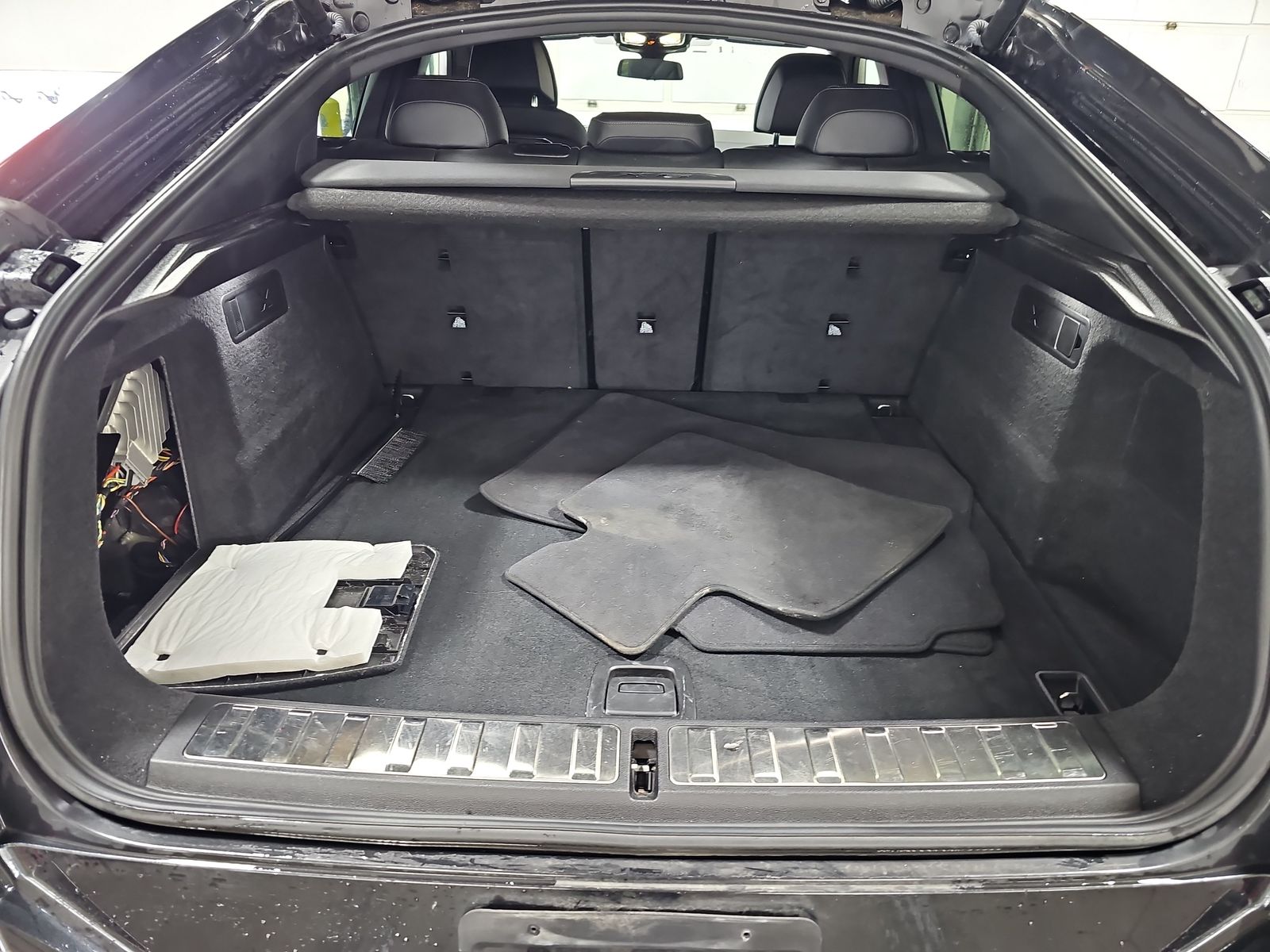 2024 BMW X6 xDrive40i AWD