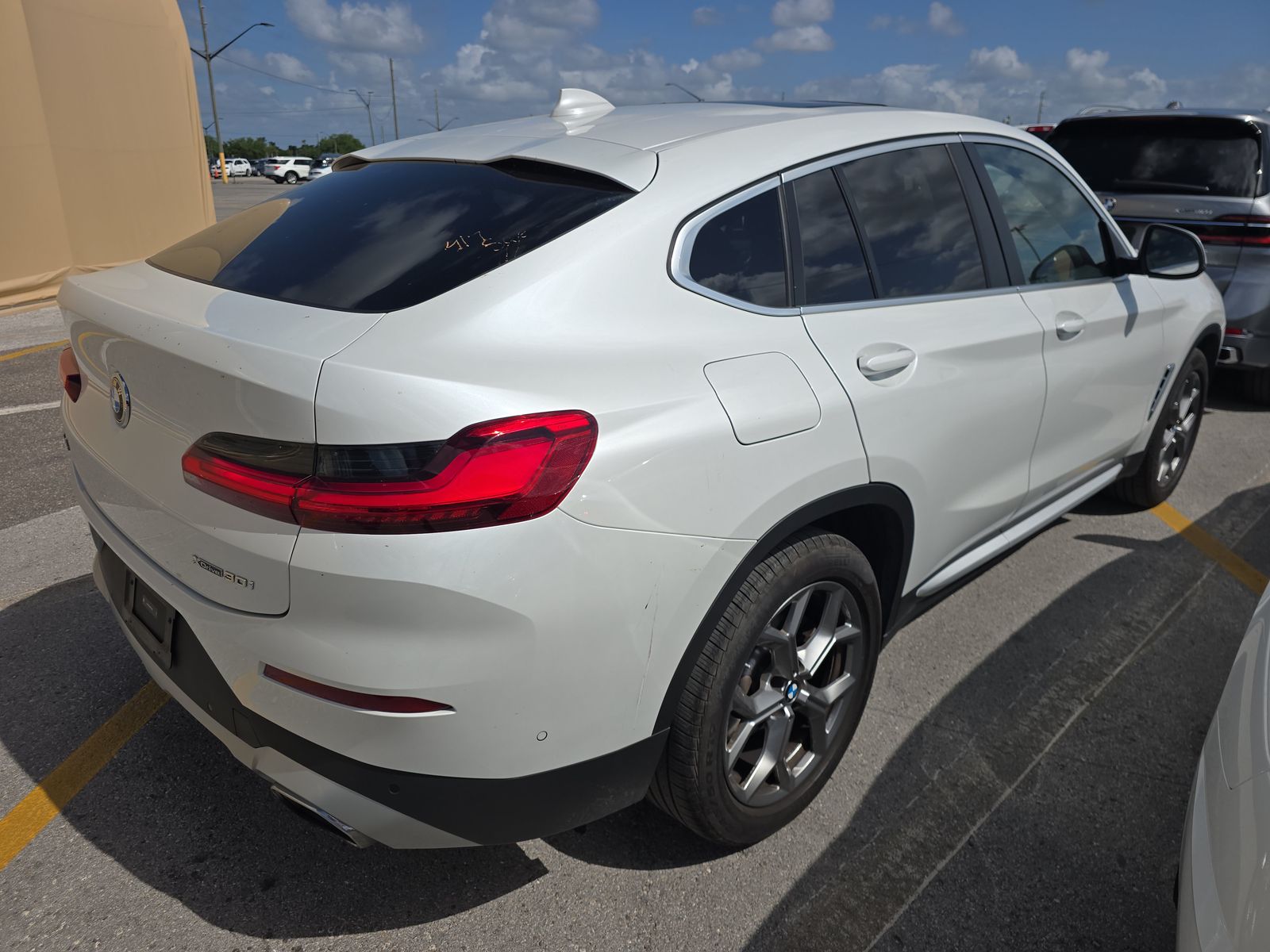 2024 BMW X4 xDrive30i AWD