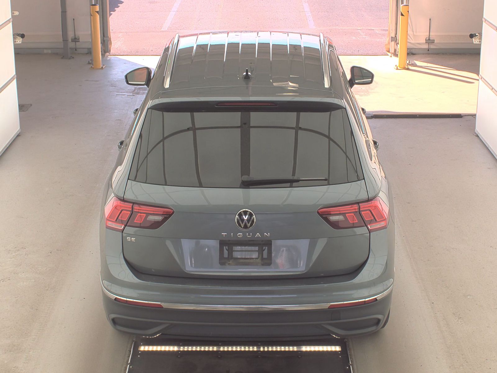 2024 Volkswagen Tiguan 2.0T SE FWD