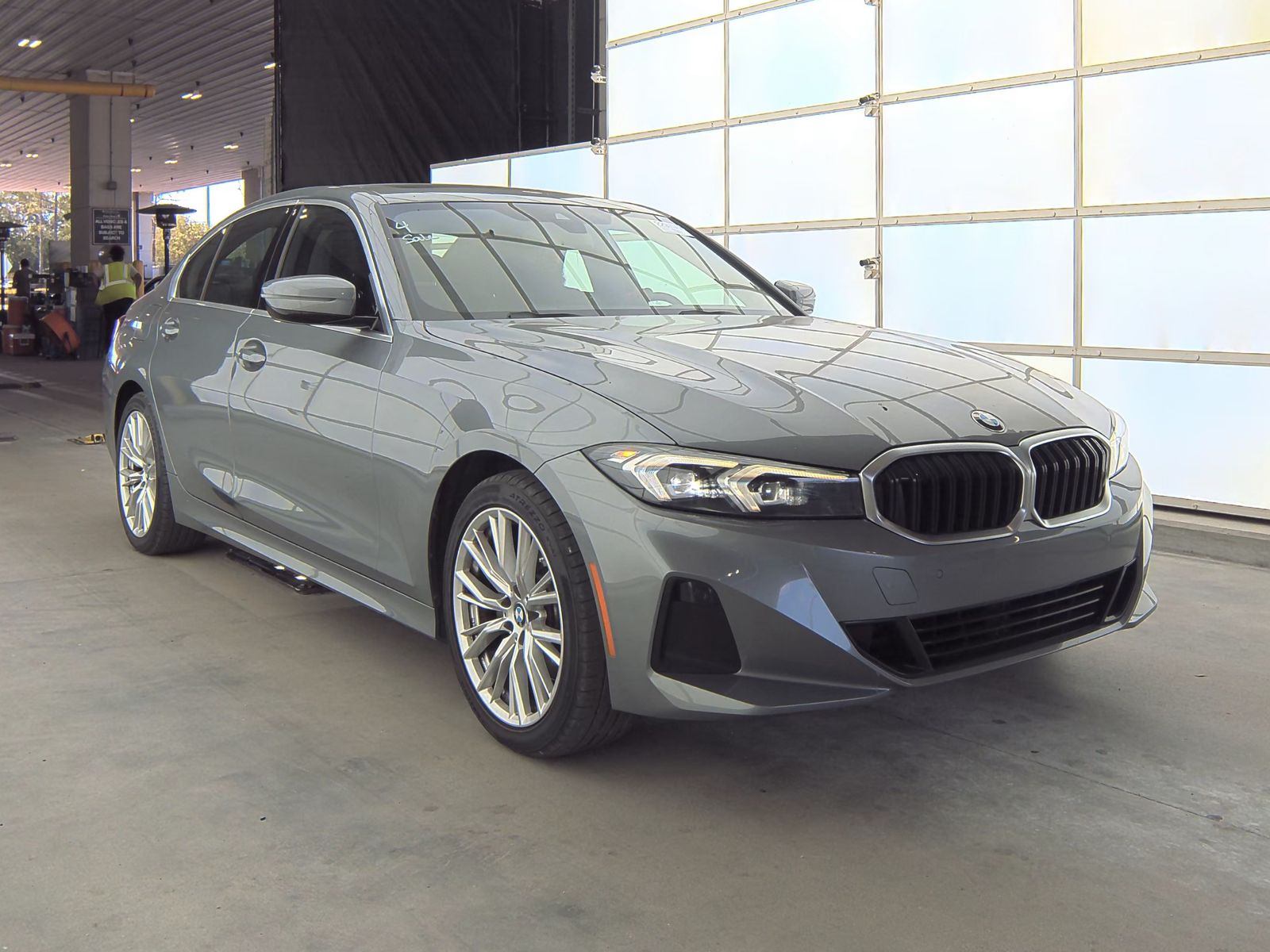 2024 BMW 3 Series 330i RWD