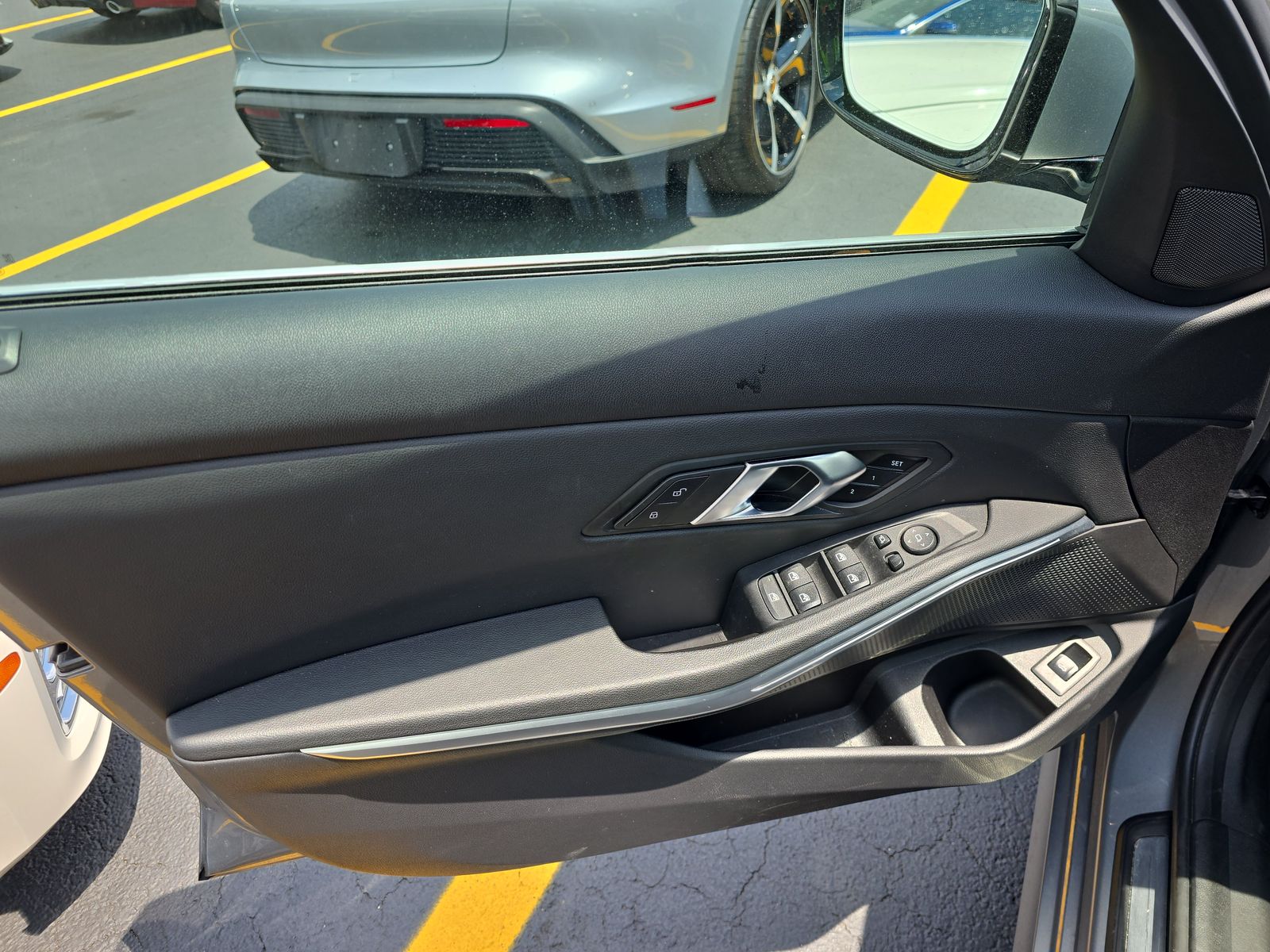 2024 BMW 3 Series 330i RWD