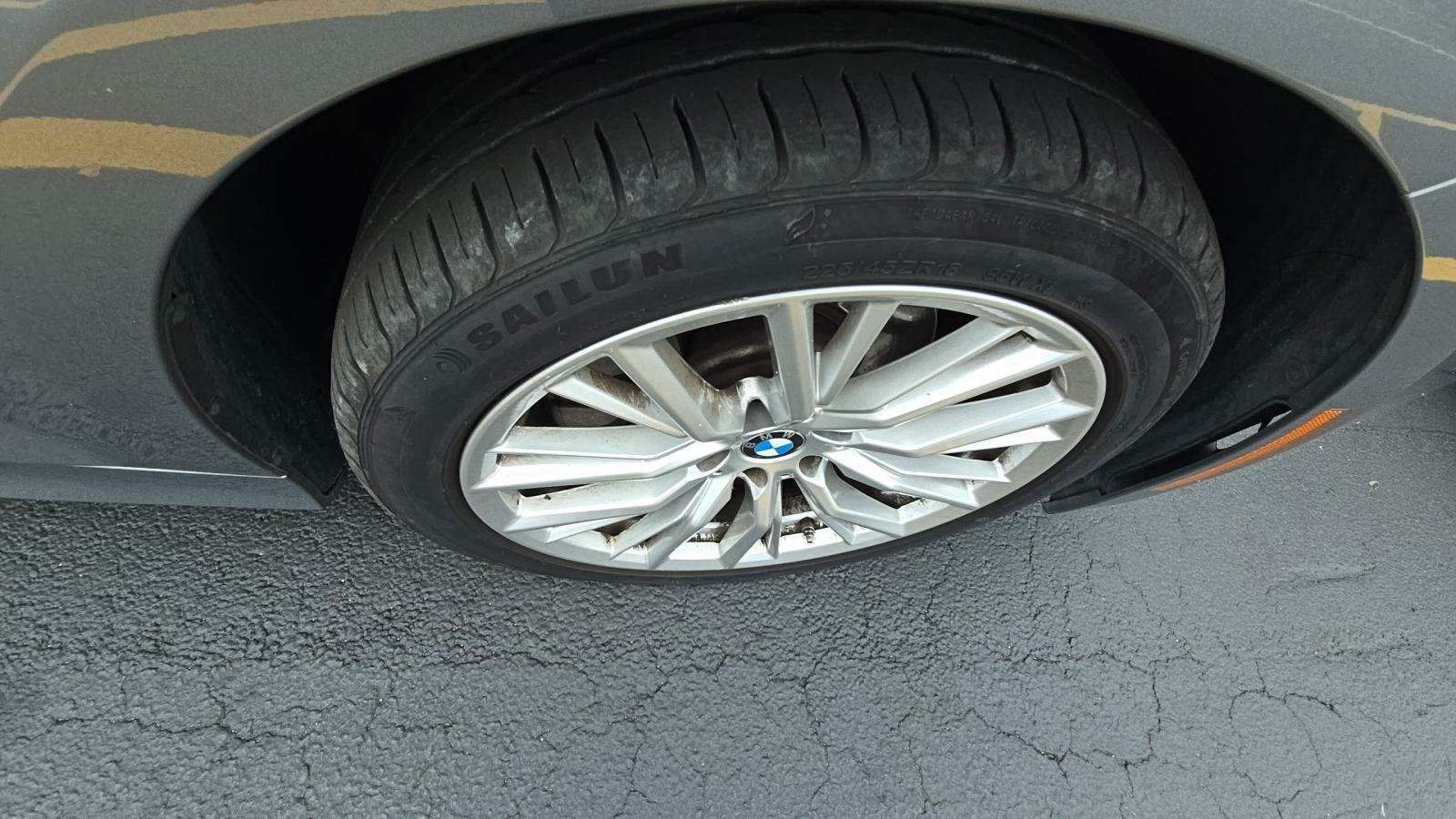 2024 BMW 3 Series 330i RWD