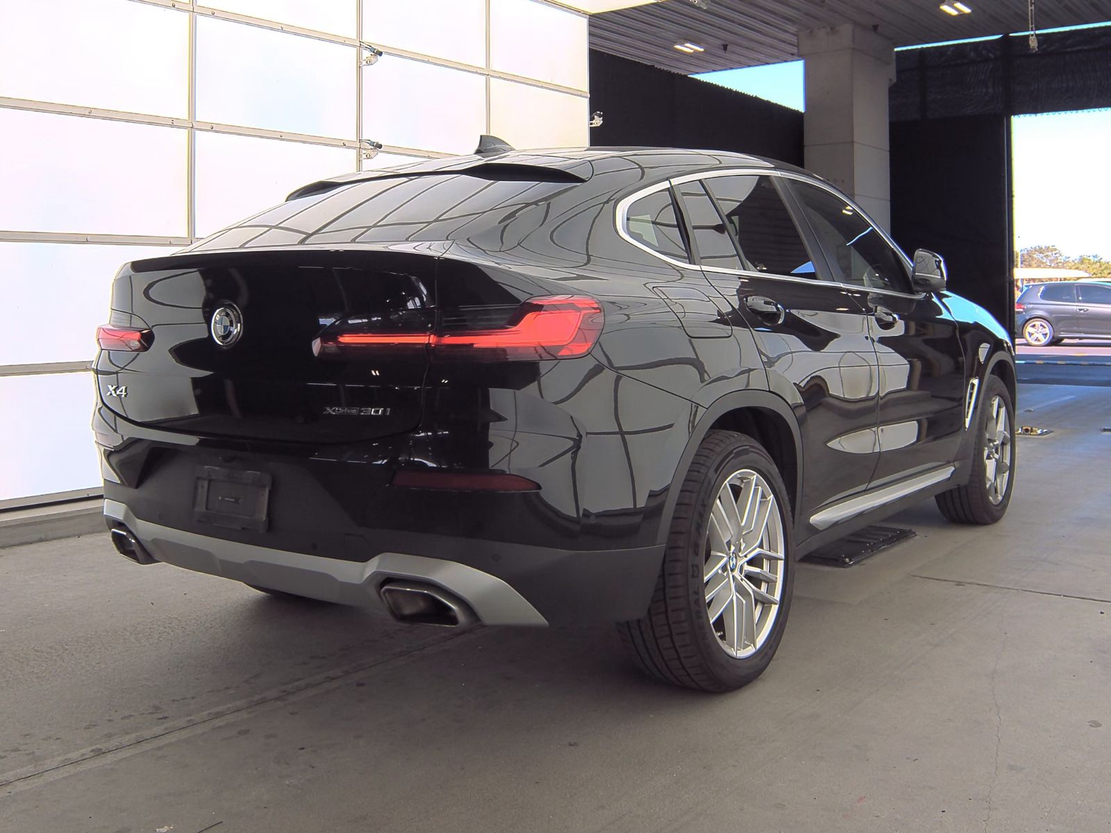 2024 BMW X4 xDrive30i AWD