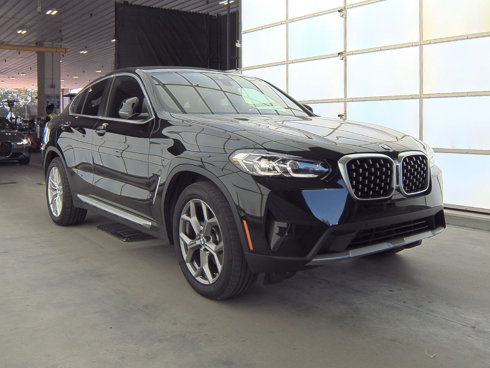 2024 BMW X4 xDrive30i AWD