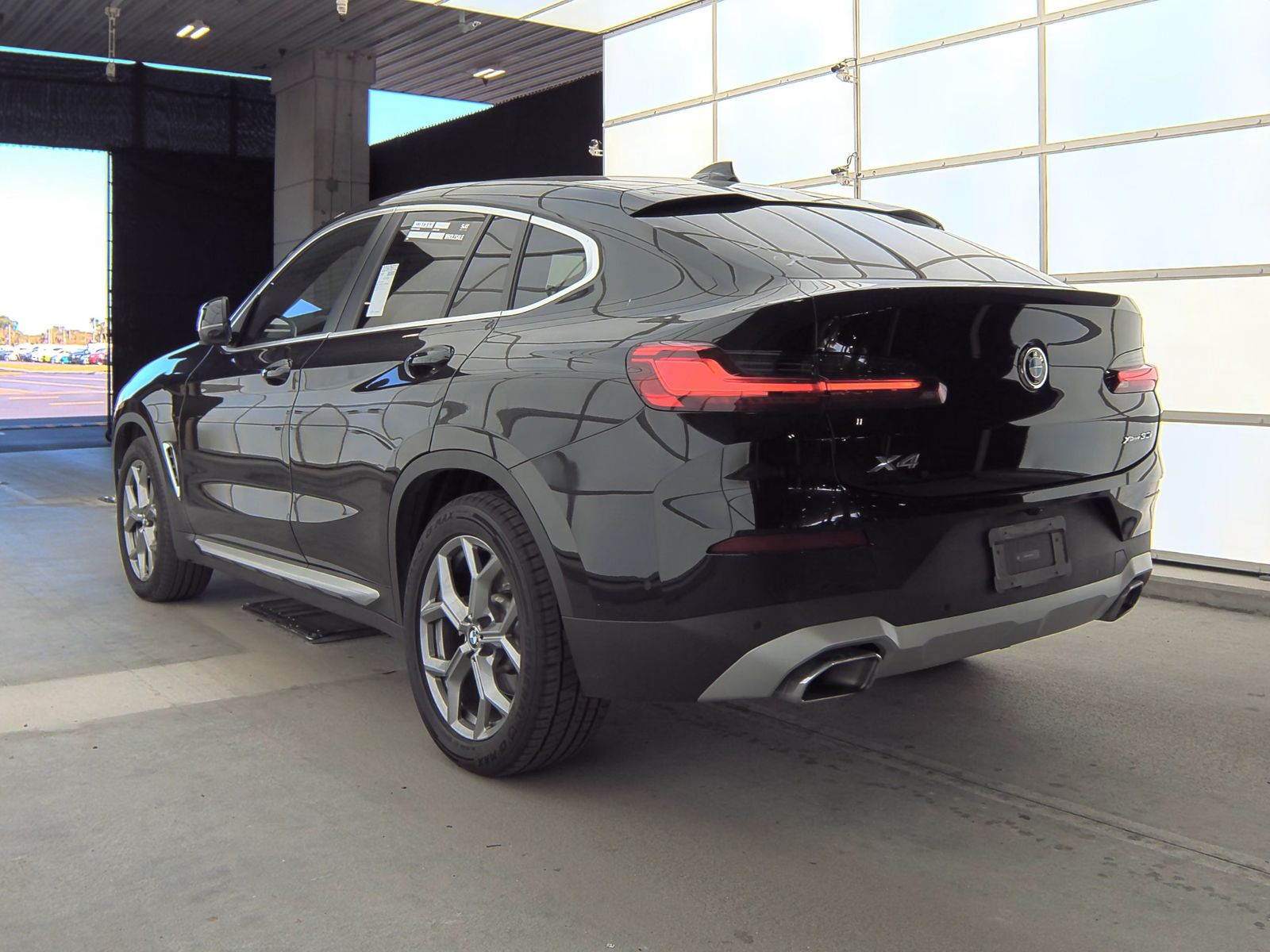 2024 BMW X4 xDrive30i AWD