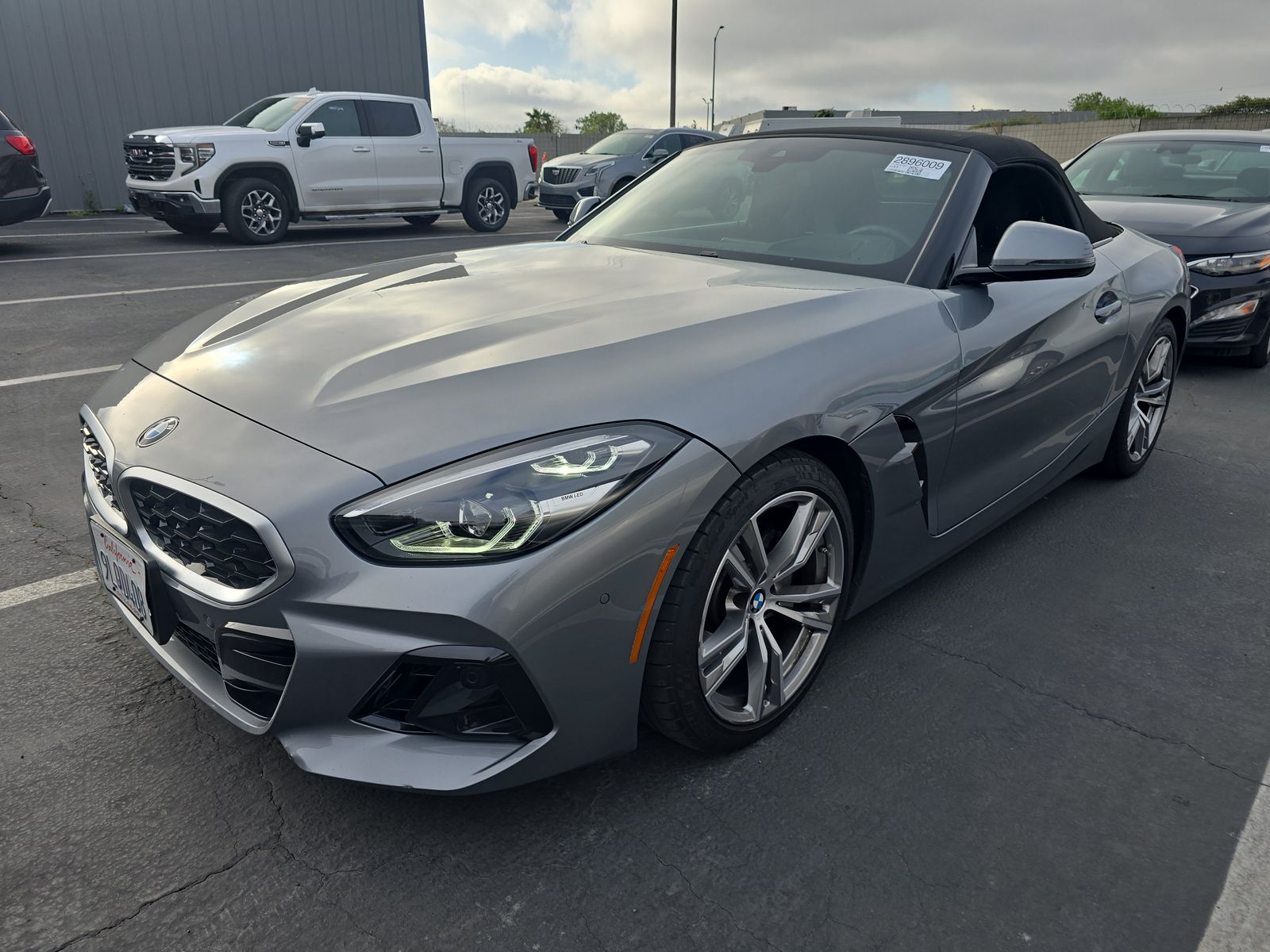 2025 BMW Z4 sDrive30i RWD