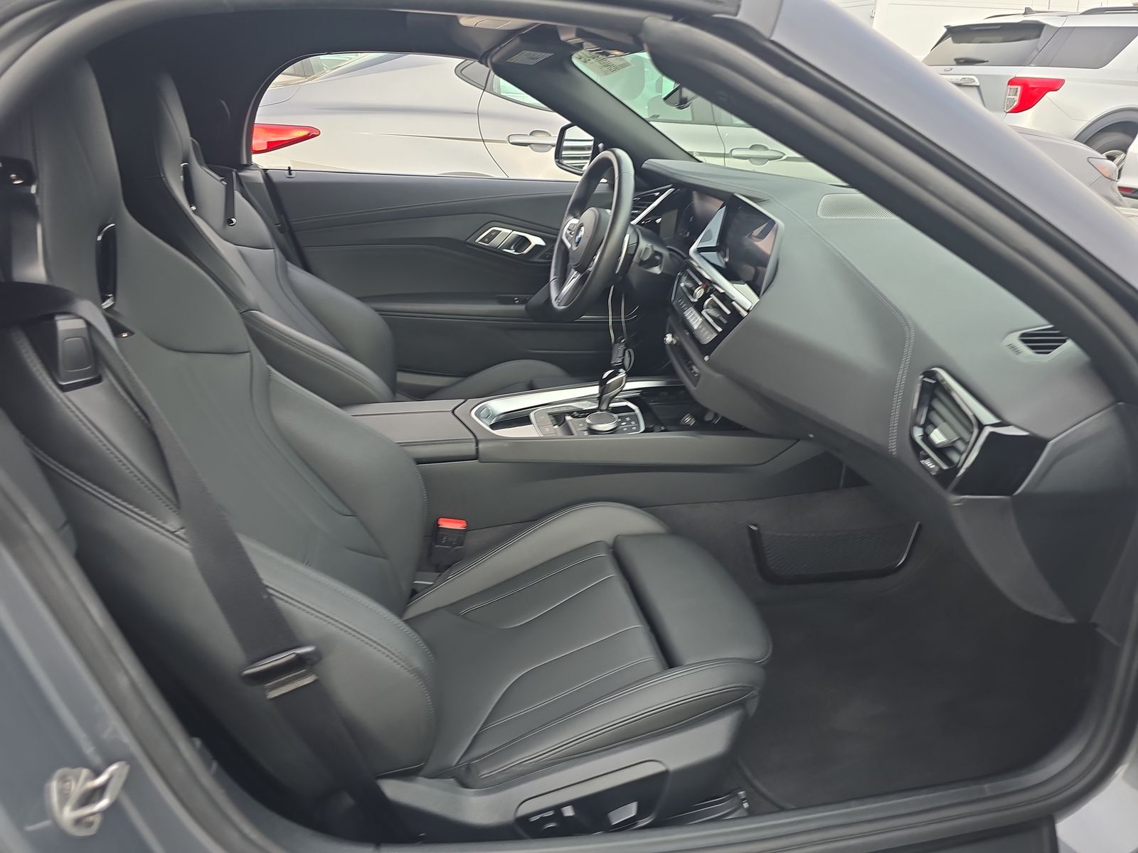 2025 BMW Z4 sDrive30i RWD