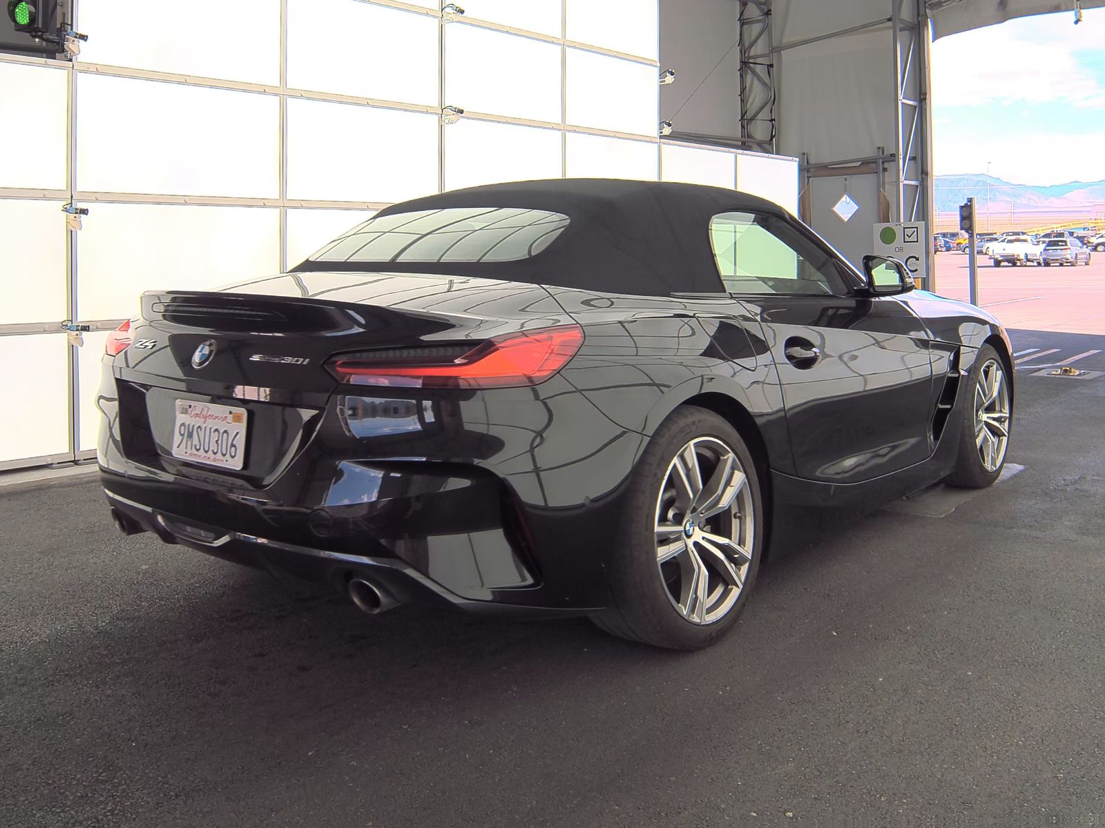 2025 BMW Z4 sDrive30i RWD