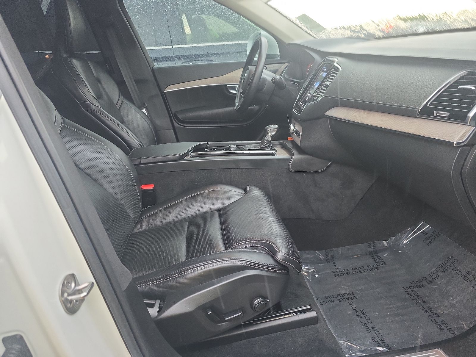2022 Volvo XC90 T6 Inscription AWD