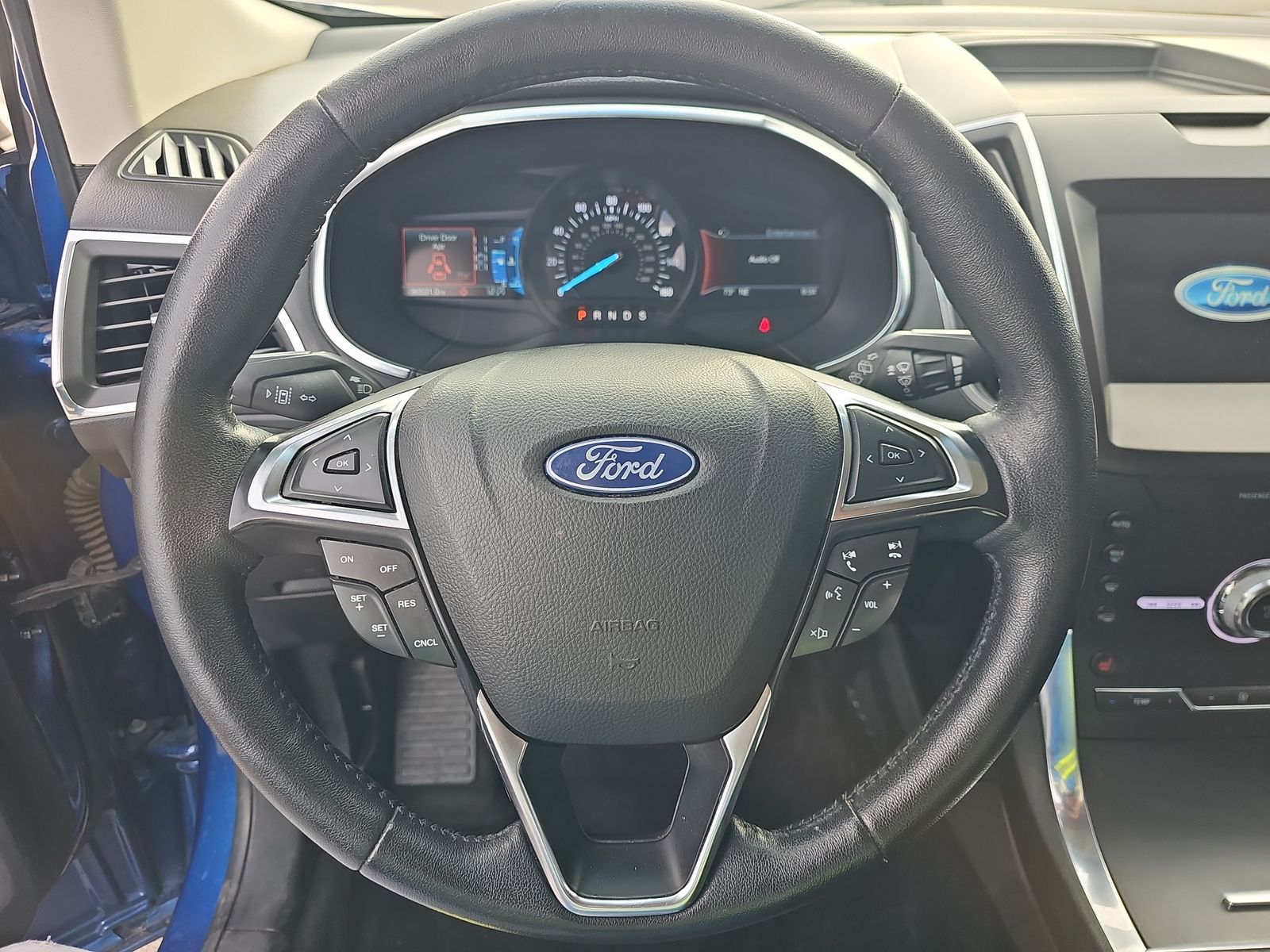 2020 Ford Edge Titanium FWD