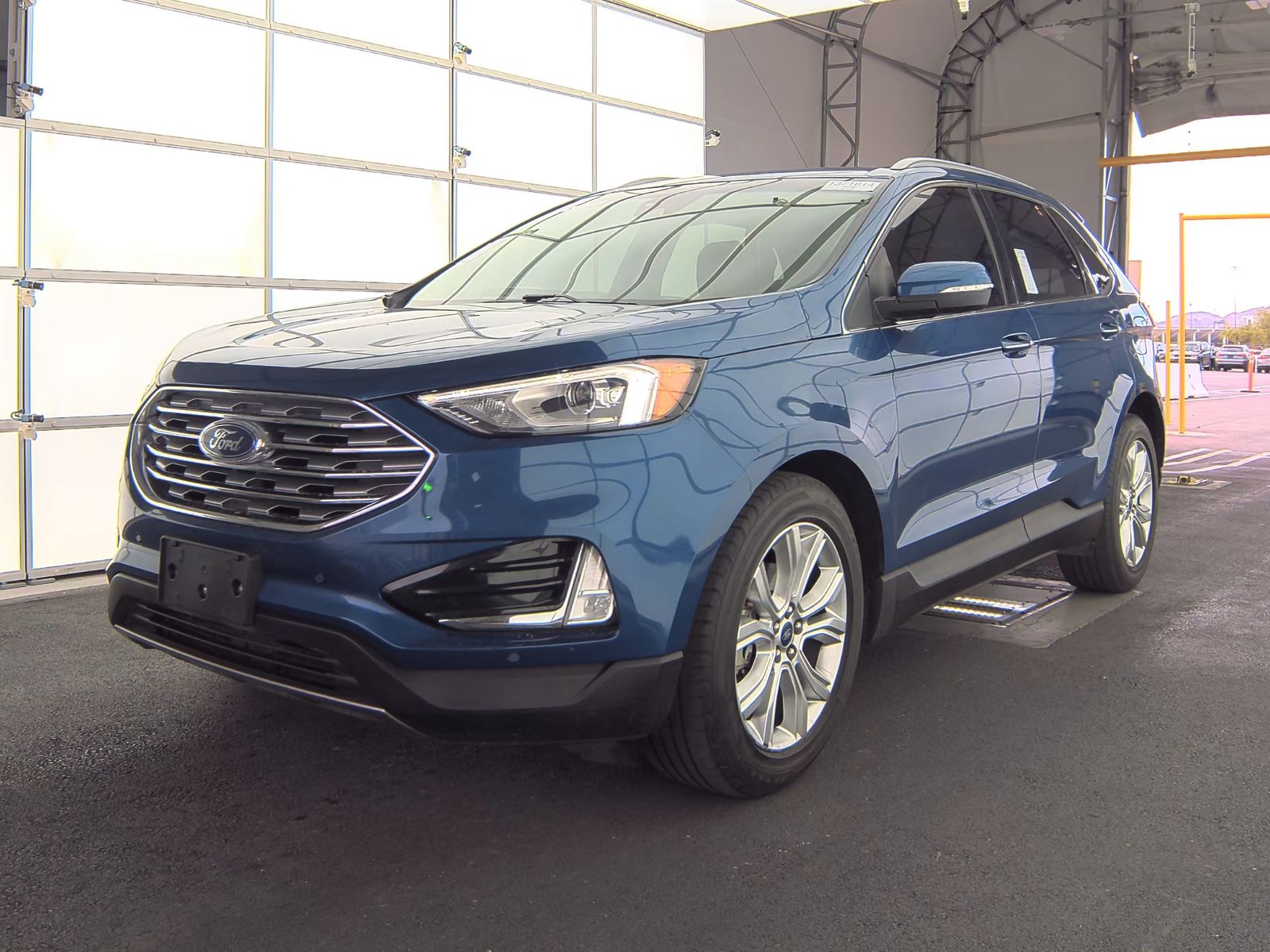 2020 Ford Edge Titanium FWD