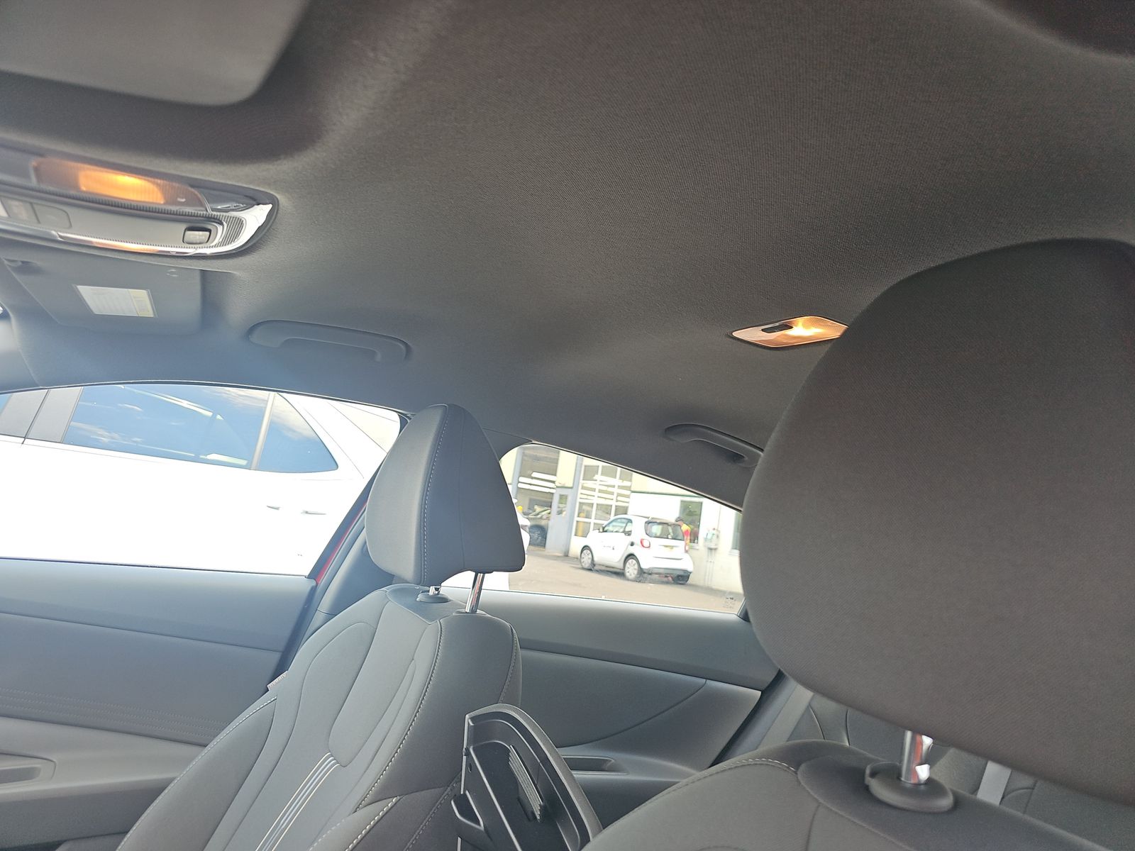 2023 Hyundai Elantra SEL FWD