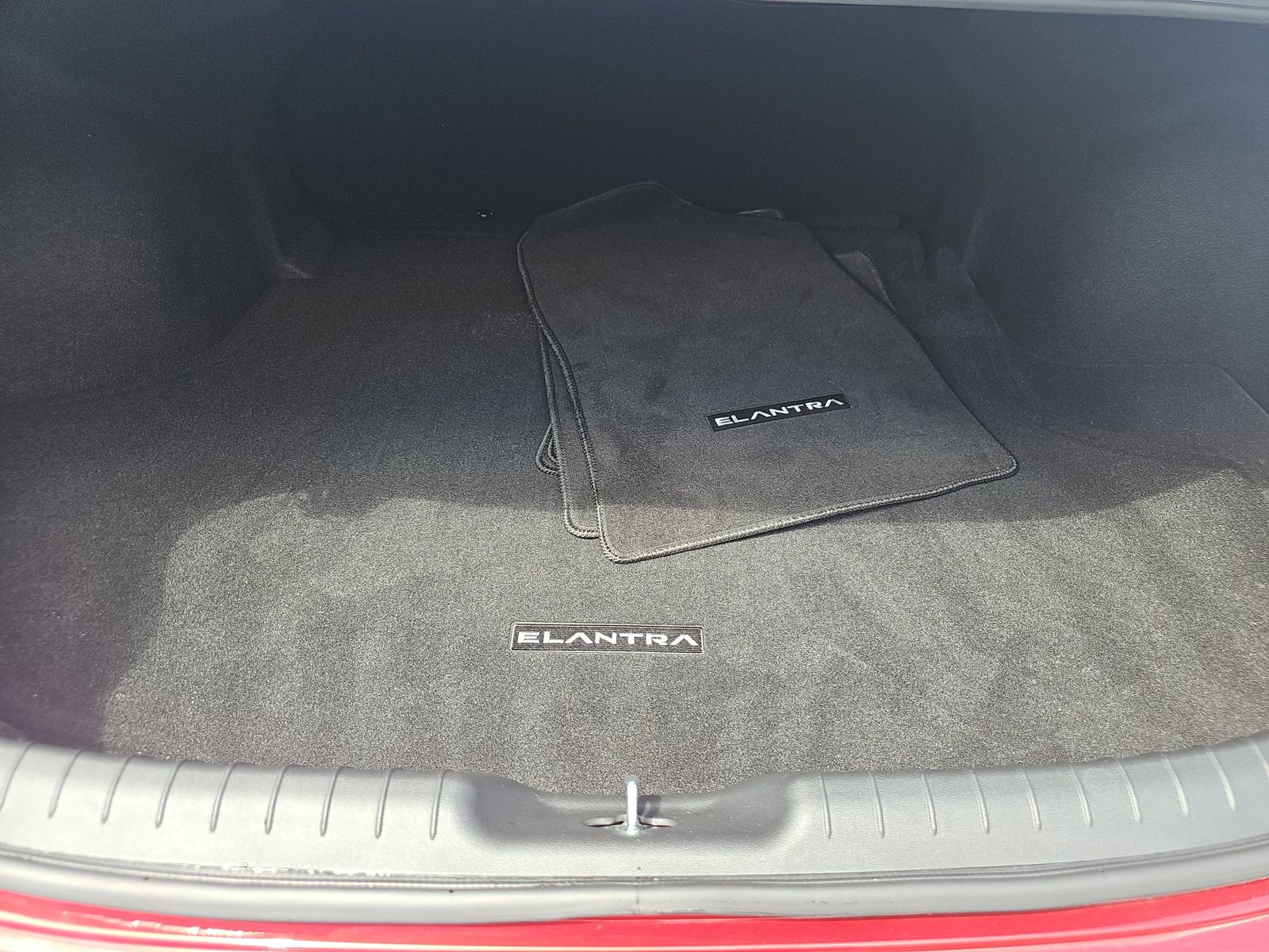 2023 Hyundai Elantra SEL FWD