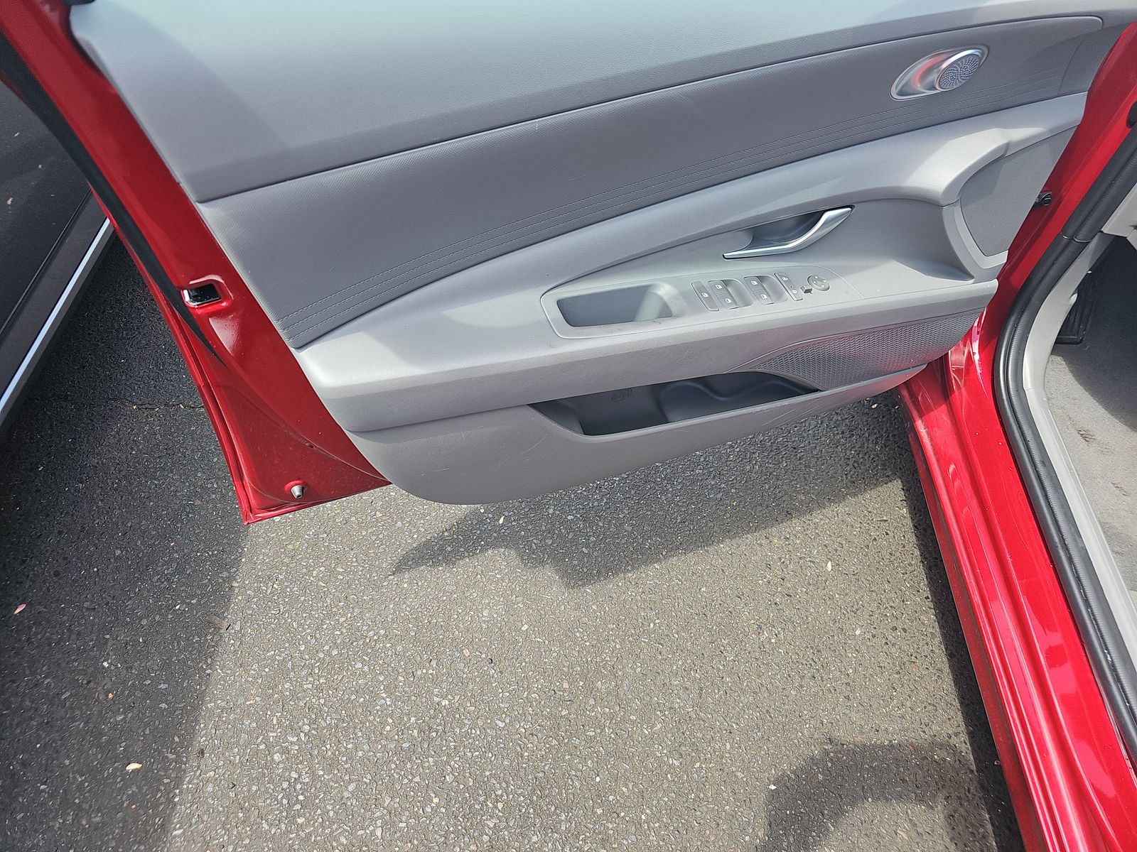 2023 Hyundai Elantra SEL FWD