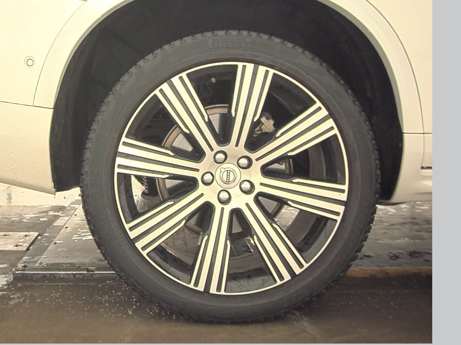 2022 Volvo XC90 T6 Inscription AWD